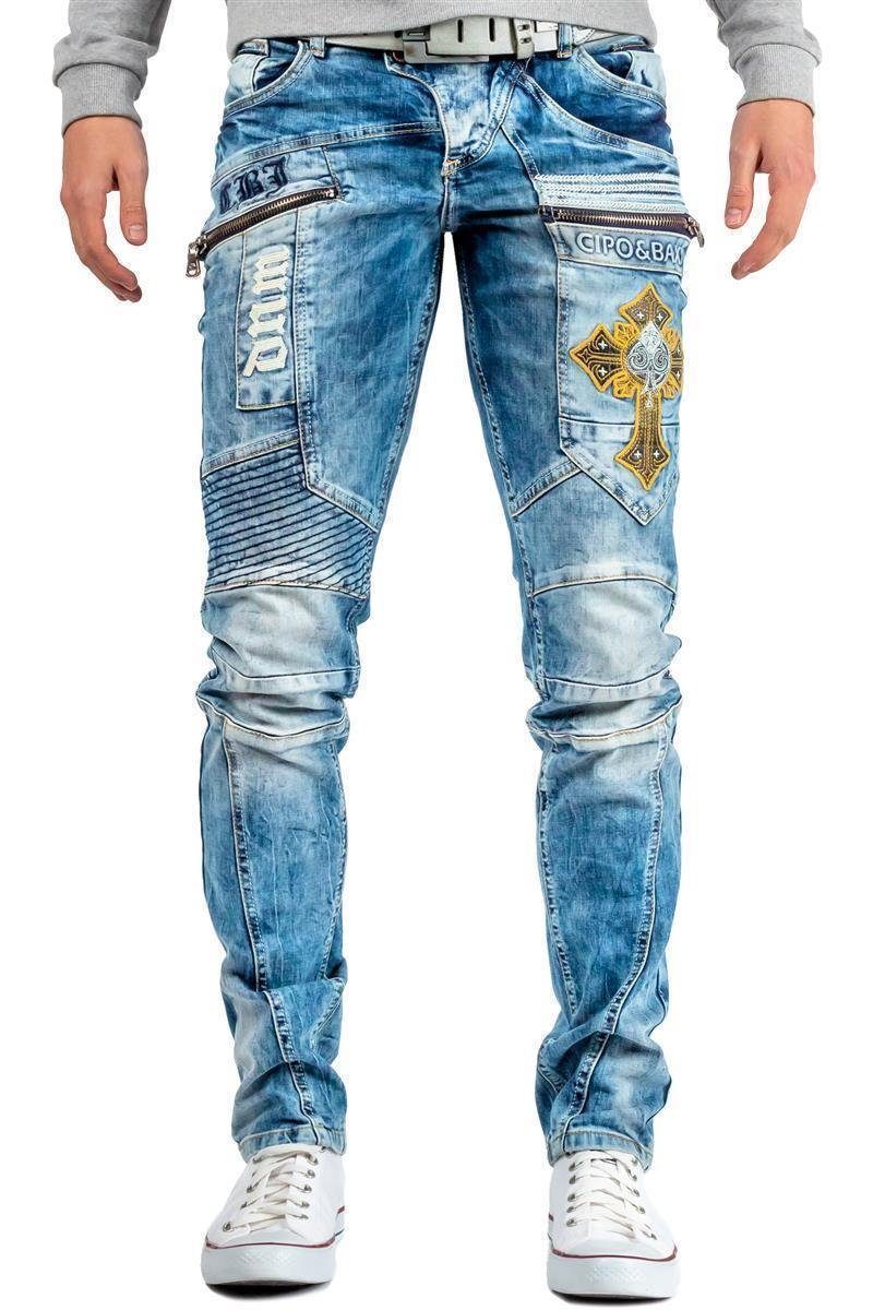 Cipo & Baxx Bikerjeans Herren Hose BA-CD293 mit Kreuz Aufnäher und Rippenmuster