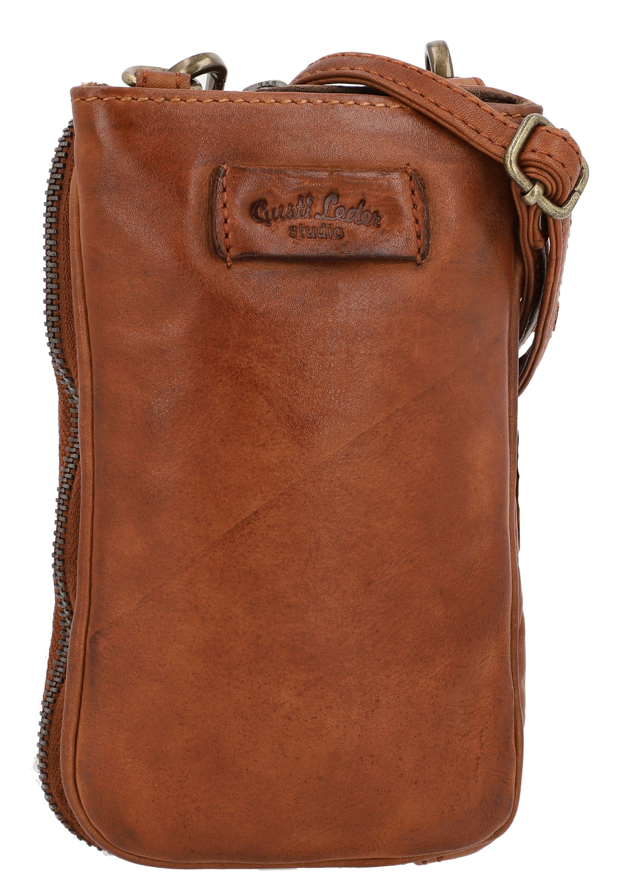 Gusti Leder Umhängetasche Gusti Leder Umhängetasche Soren (1-tlg)