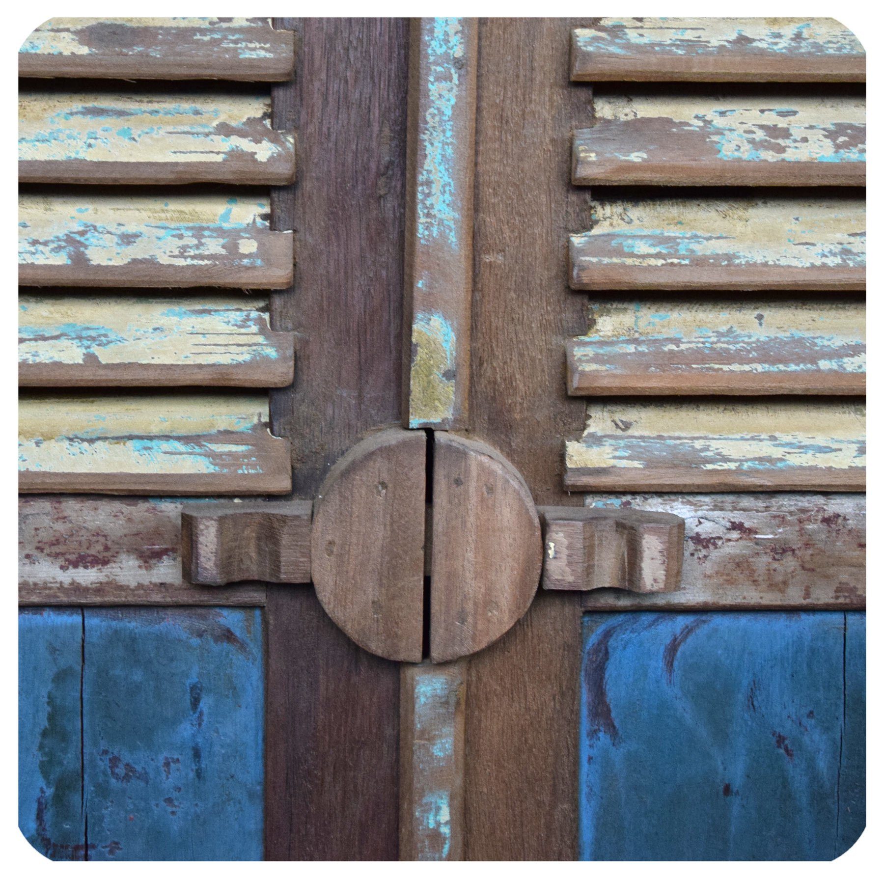 Ubud jedes Stück Holz massiv, (1-St) ein Recycling Hochschrank Teak Unikat SIMANDRA Altholz,