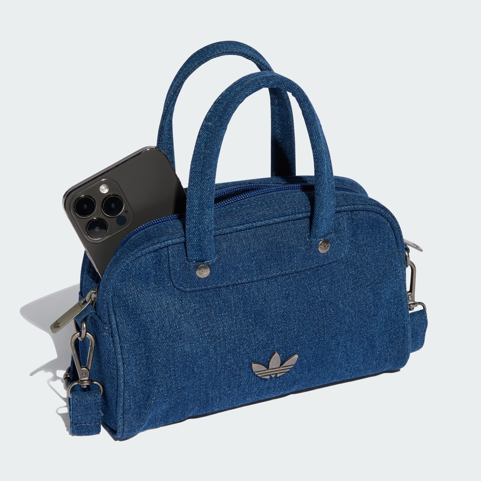 adidas Originals Bowlingtasche ADICOLOR MINI BOWLING BAG DENIM (1-tlg)