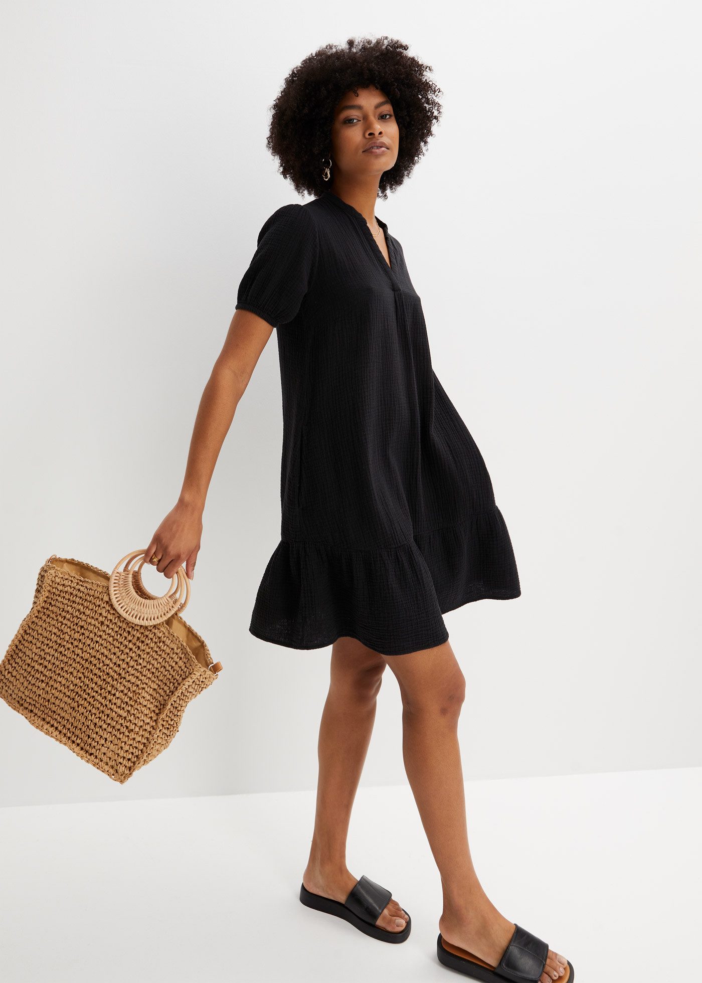 bonprix Minikleid aus Baumwoll-Musselin, Volant, kurze Puffärmel, bequeme A-Linie – Bild 5 von 5