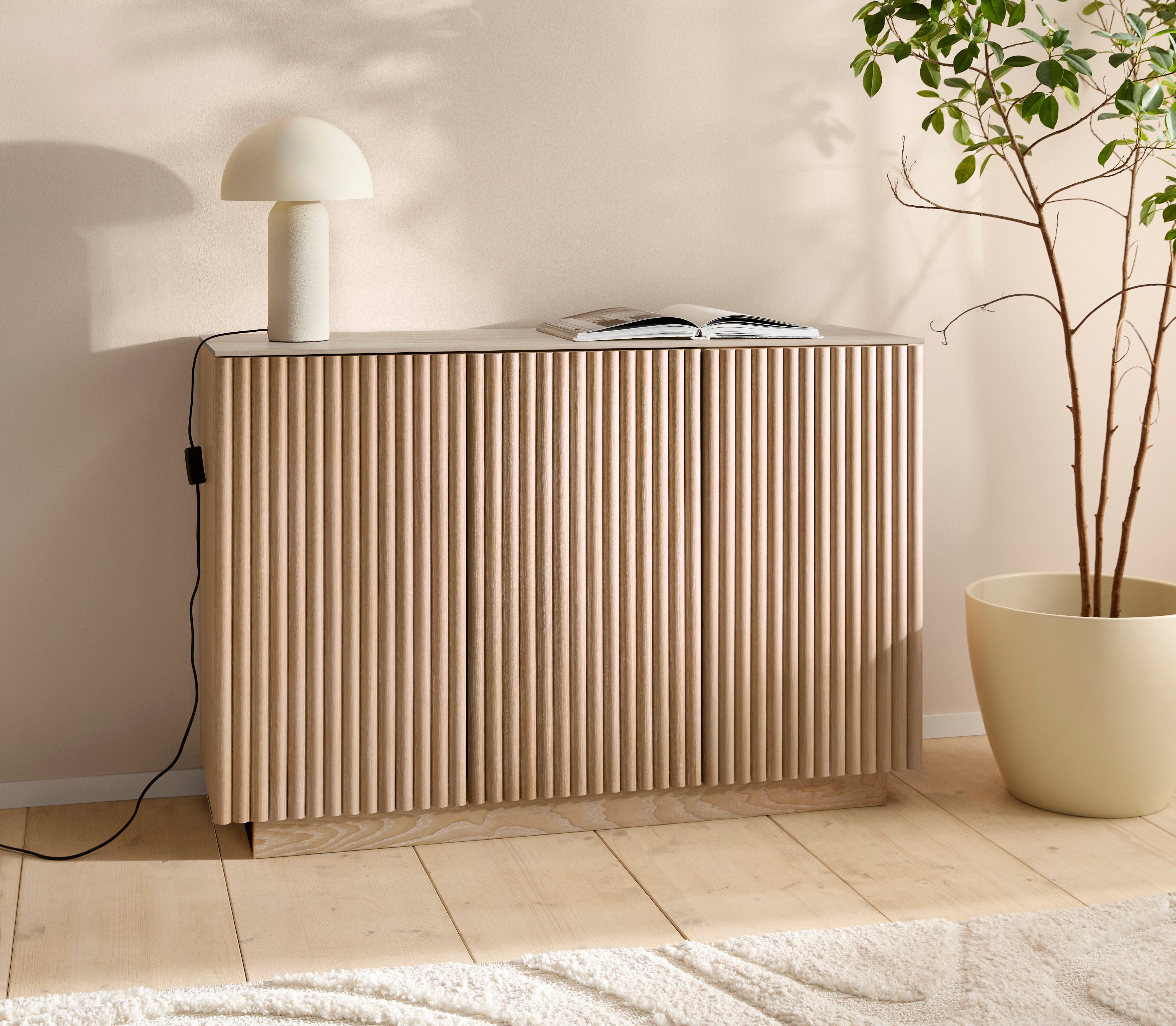 homsy by Ana Johnson Sideboard Solva, Holzoptik aus Esche, geriffelte Front, Keramikplatte, Breite 119 cm