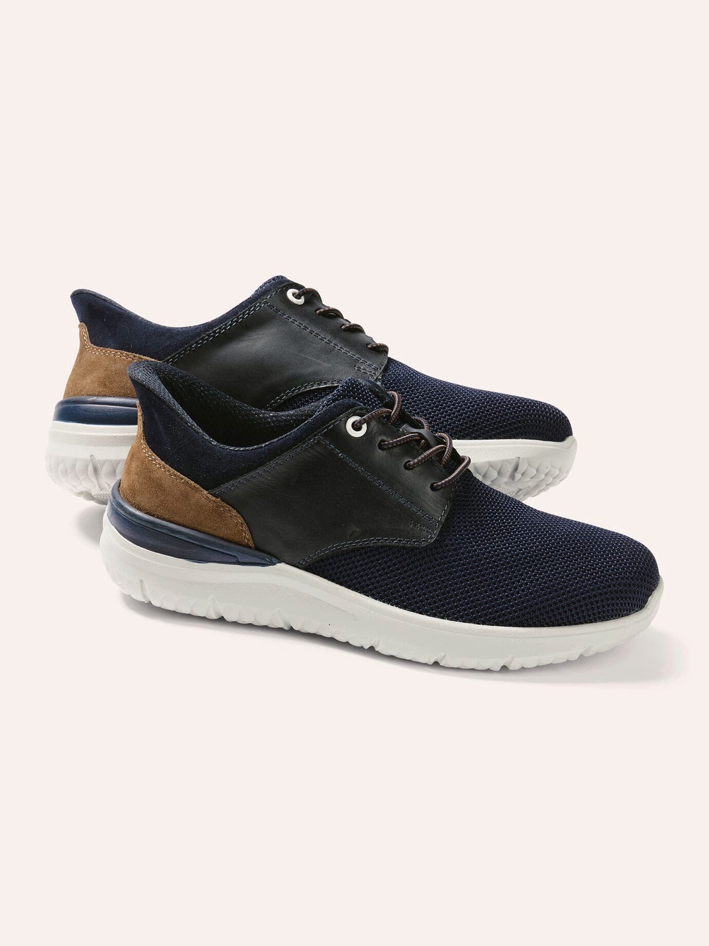 Walbusch Herren Ultraleicht Derby Mühelos Freizeitschuh leicht Schnürschuh Easy-in Halbschuh, elastische Schnürsenkel, herausnehmbare Decksohle