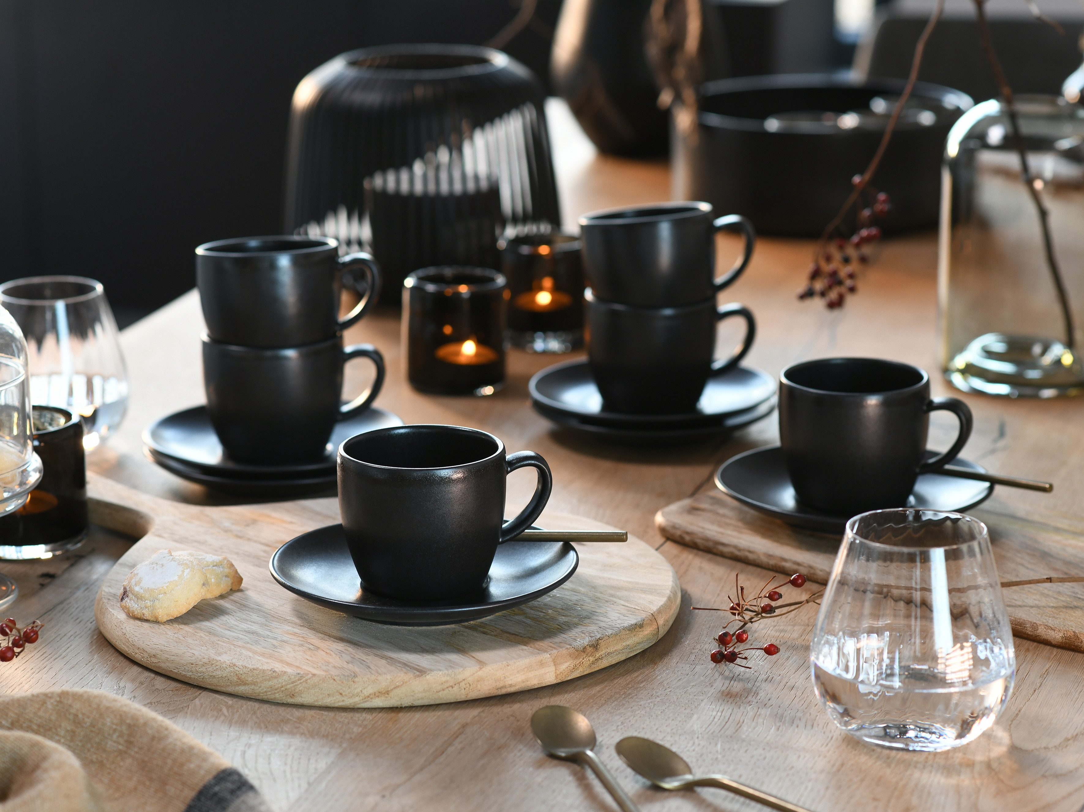 CreaTable Cappuccinotasse Soft Touch Black, 12-tlg., Steinzeug, 12-teiliges Set, mit Untertasse
