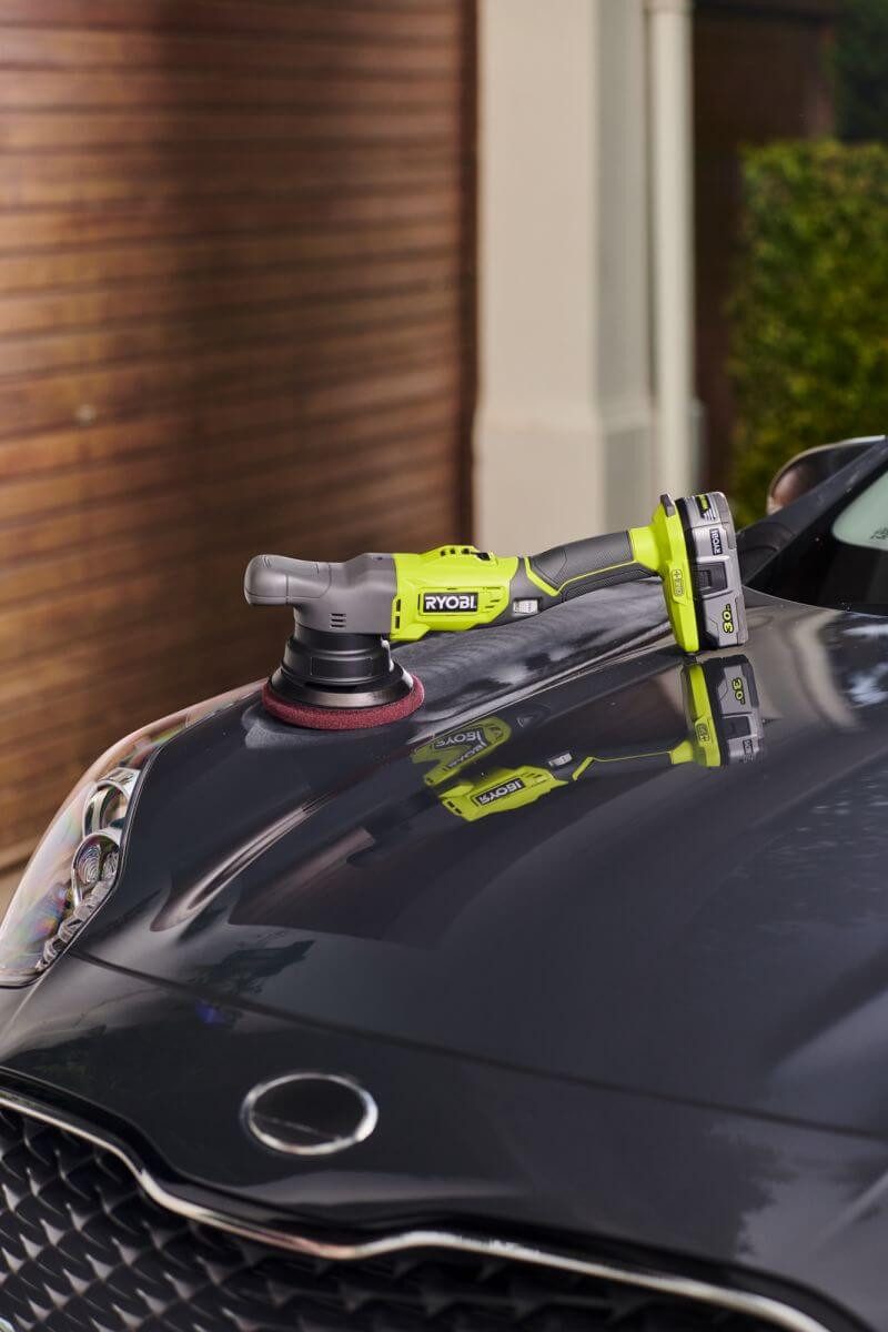 Ryobi PRO ONE+ 18V Cordless Random Orbital Polisher, ideal for car detailing, 3000 rpm, 7500 rpm max.