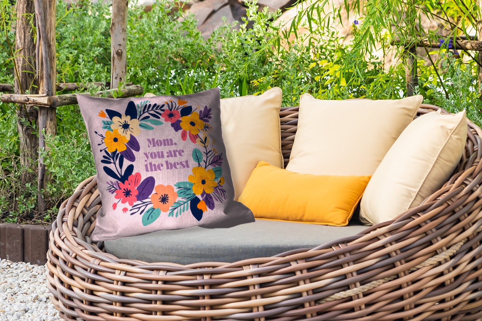 MuchoWow Dekokissen Blumenkranz - Bunt - Mutter, Kissenhülle für den Außenbereich, Outdoor, Kissen, 50x50 cm