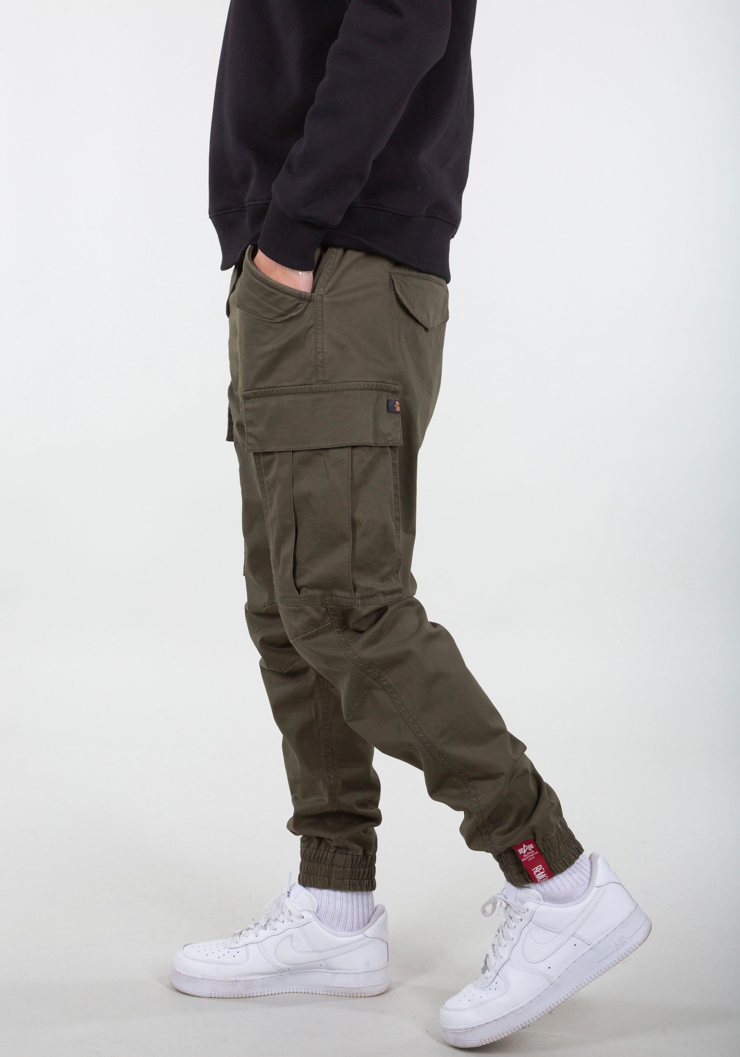 Airman Alpha Pant Industries Cargohose black olive