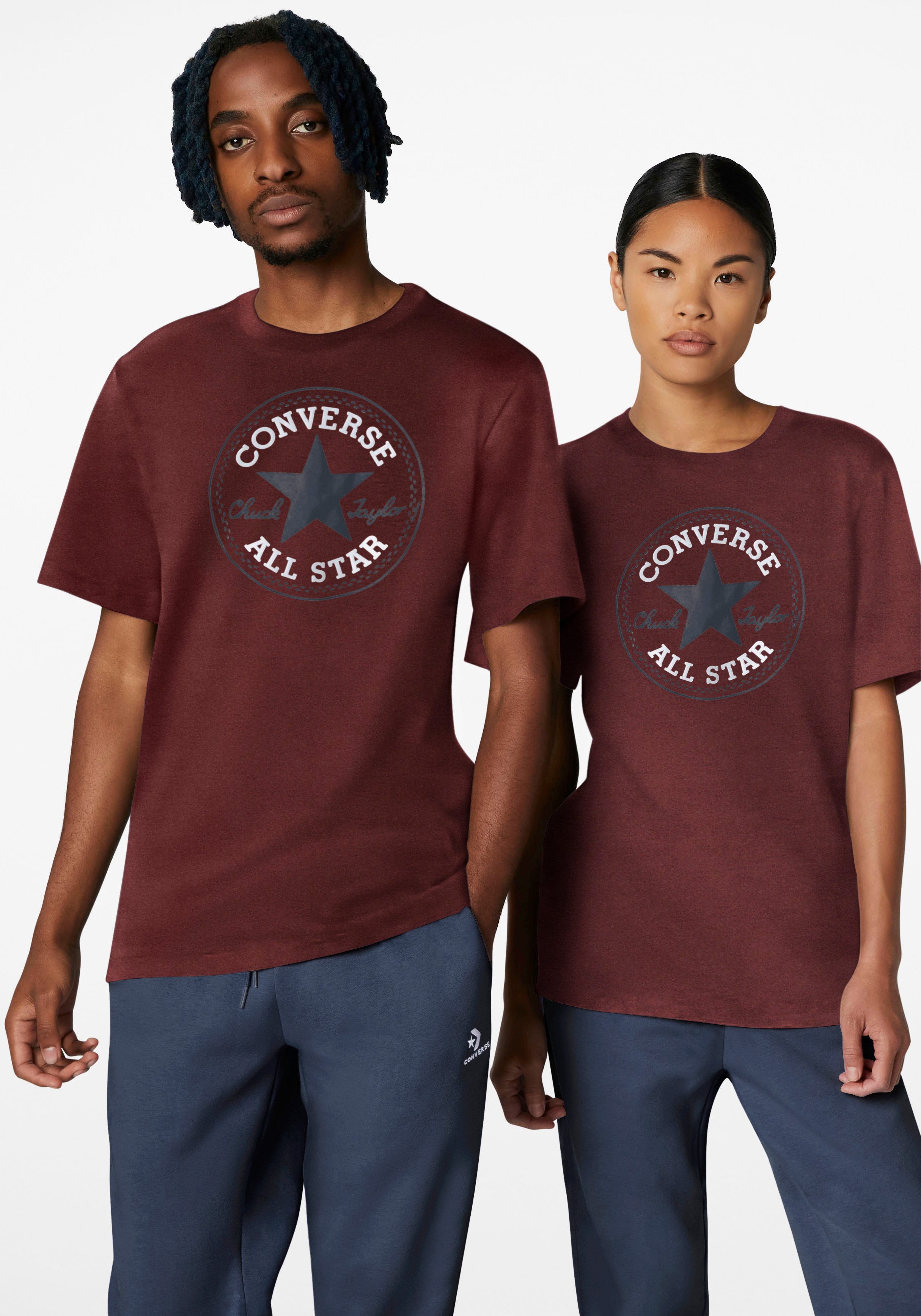 Converse T-Shirt CONVERSE GO-TO CHUCK TAYLOR CLASSIC PATCH TEE (1-tlg) Unisex