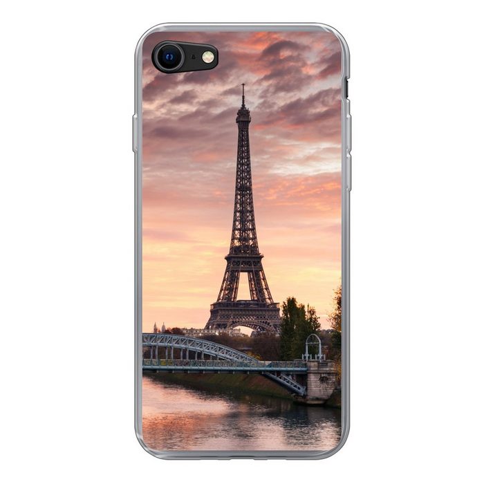 MuchoWow Handyhülle Ein wunderschöner orangefarbener Himmel über dem Eiffelturm in Paris Handyhülle Apple iPhone 8 Smartphone-Bumper Print Handy Schutzhülle