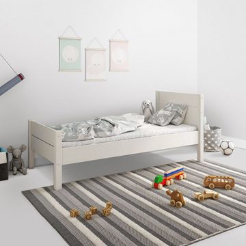 Home affaire Einzelbett "ATSU ", ideal für Kinderzimmer, zertifiziertes Massivholz (Kiefer), schlichtes Skandi-Design