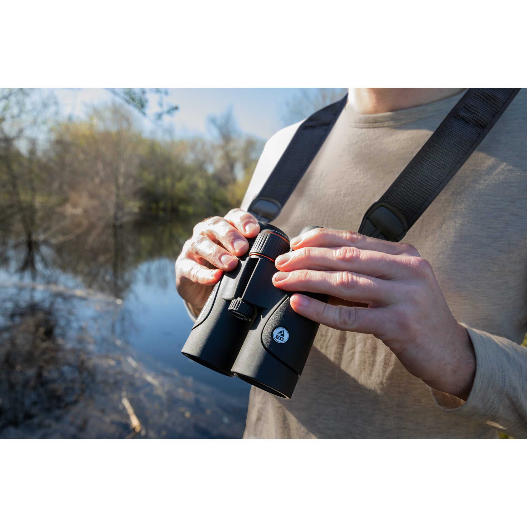 Celestron Celestron Fernglas Trailseeker ED 8x42 Fernglas