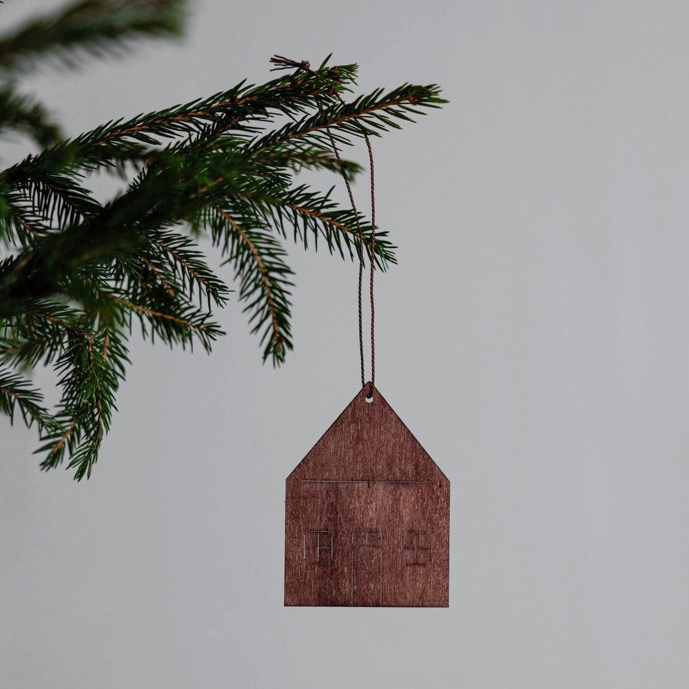 Storefactory Dekoobjekt Holzanhänger Weihnachtsbaumschmuck Haus Träryd