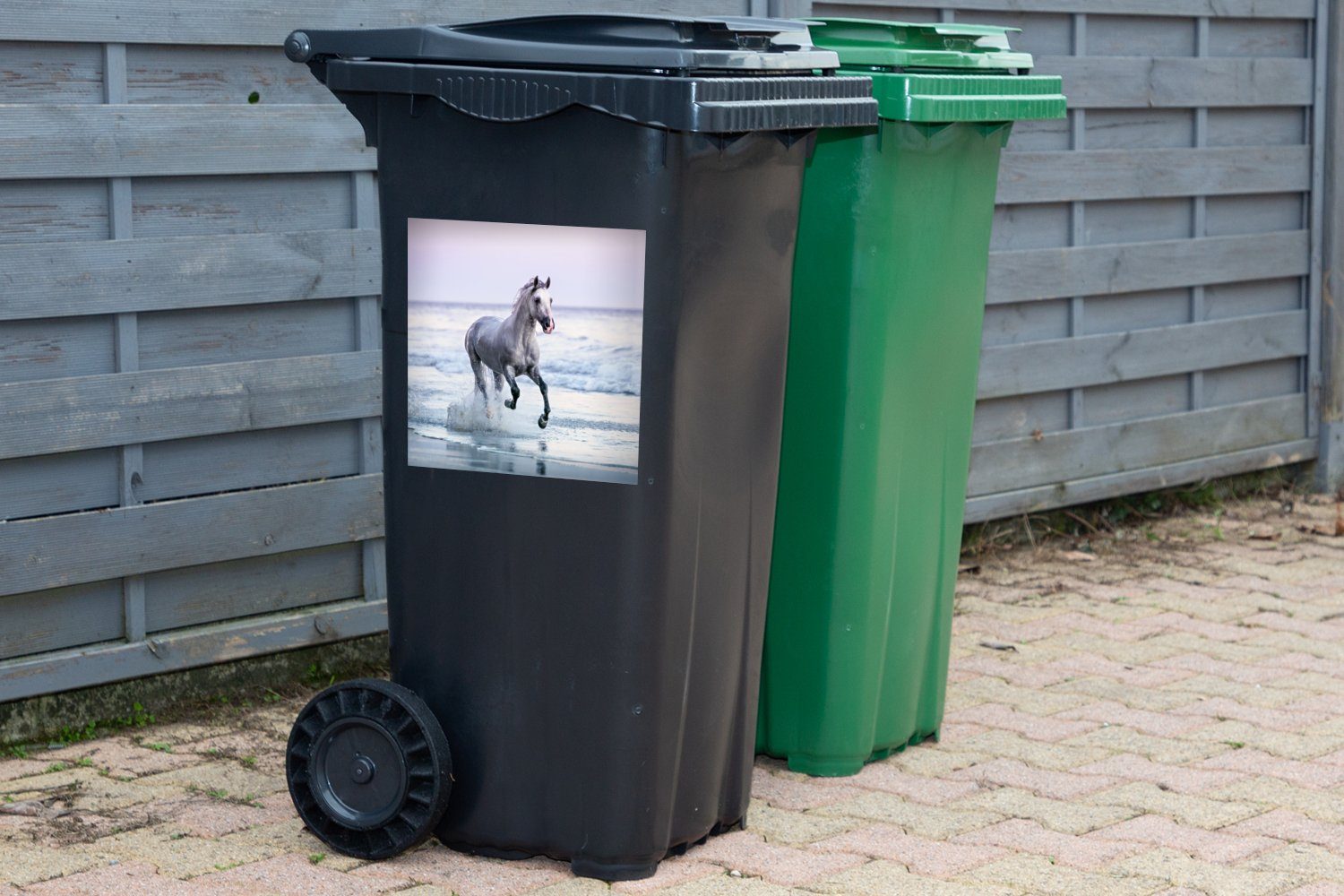 MuchoWow Wandsticker Pferde - Mülltonne, Meer Luft Container, Mülleimer-aufkleber, St), Sticker, Abfalbehälter - (1