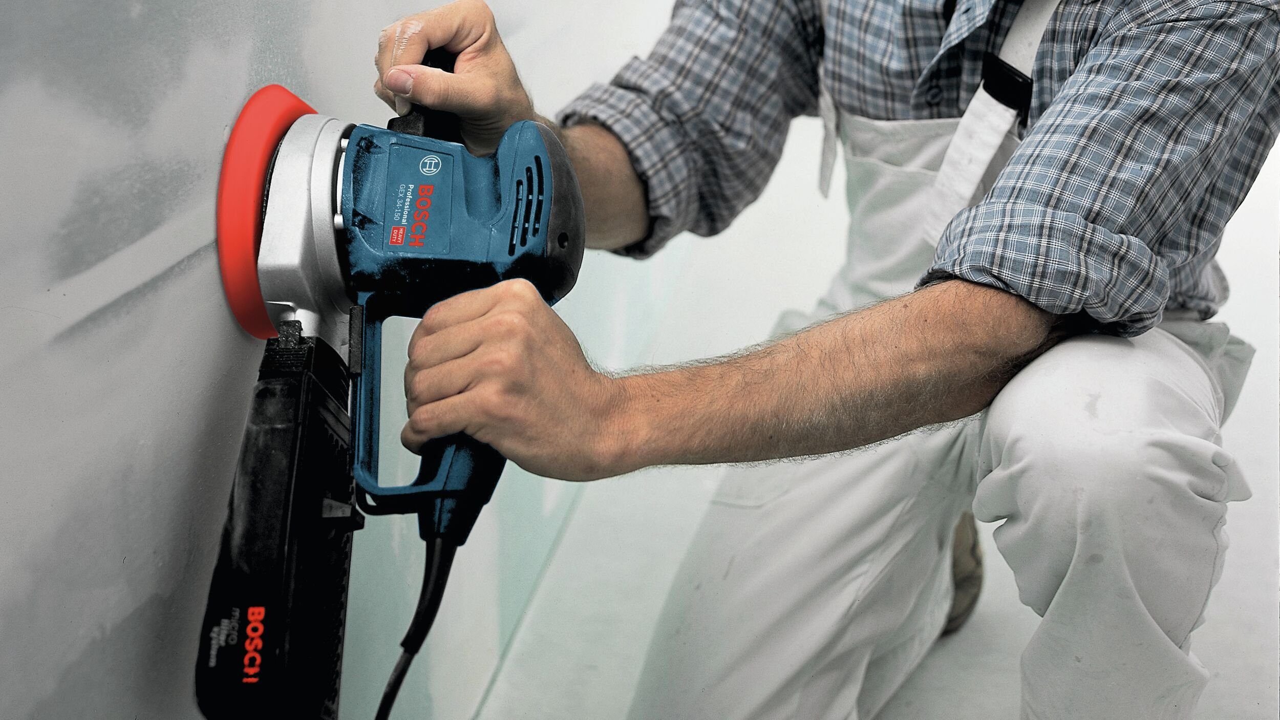 Bosch Professional Exzenterschleifer GEX 34-150, max. 12000 U/min, 24000 U/min, Mit Zubehör-Set - im Karton