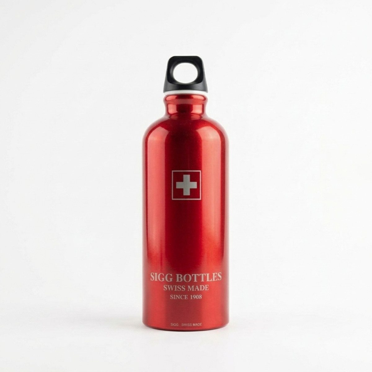 Sigg Trinkflasche 600 ml Aluminium leicht auslaufsicher für Alltag Sport und Outdoor
