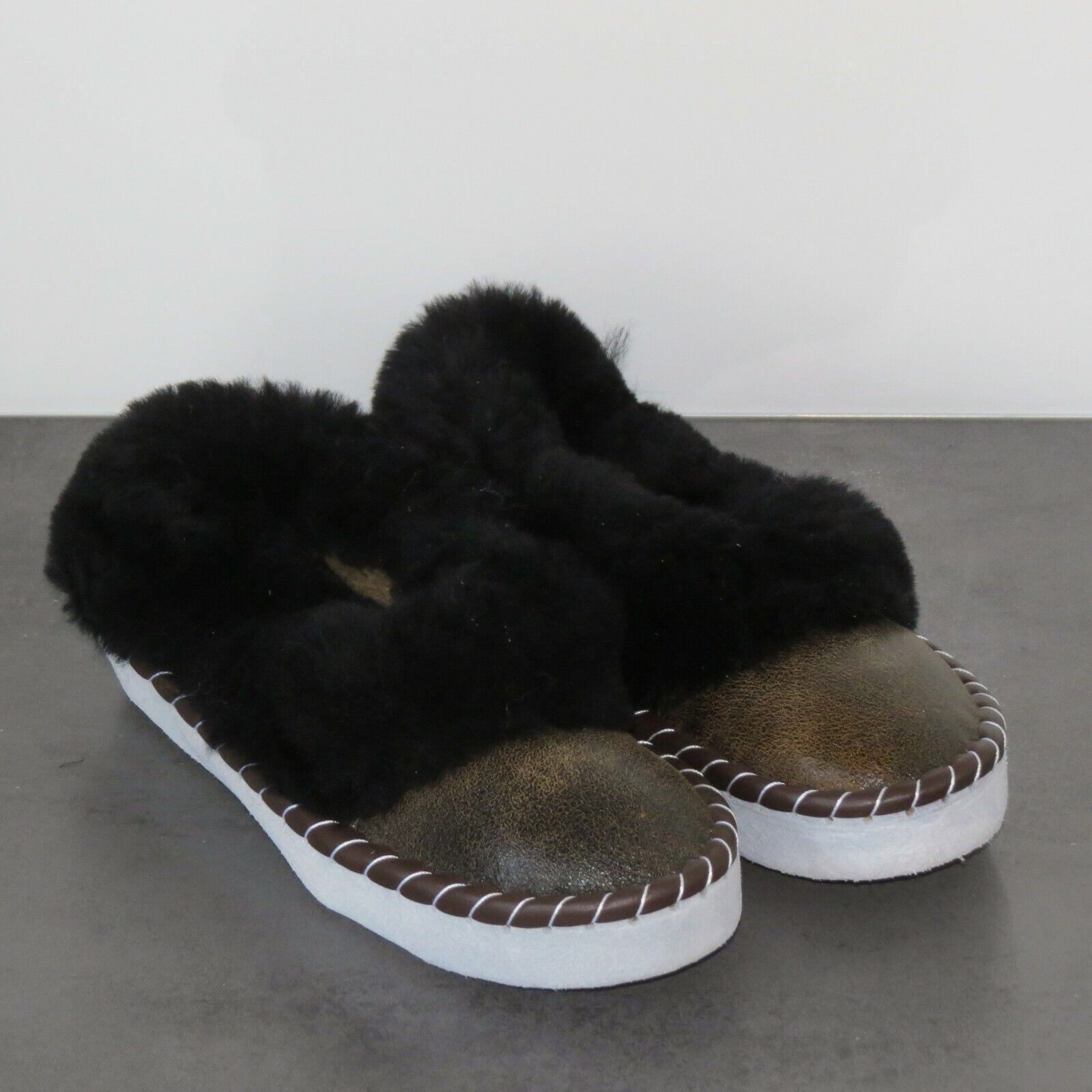 Holzprodukte Herren Hausschuhe Lammfell Pantoffeln Hüttenschuhe Ledersohle Winter Hausschuh warm