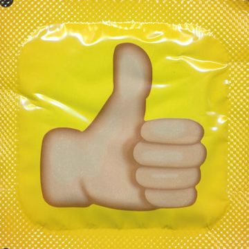 Pasante Kondome Smiley (Motivkondome mit freizügiger Comfort-Form) Packung mit, 144 St., witzige Kondome, ideal für Junggesellenabschiede, Geschenk für Männer, Vorratspackung, bedruckte Siegelfolien