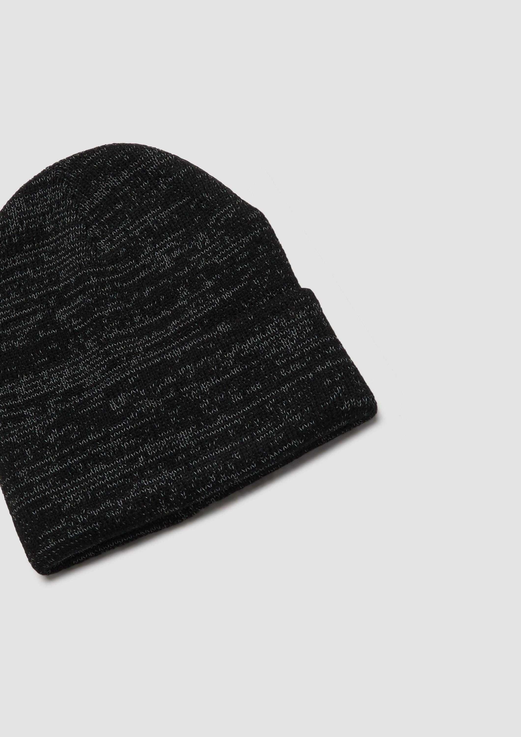 s.Oliver Strickmütze Mütze Unisex Strickmütze mit reflektierendem Garn