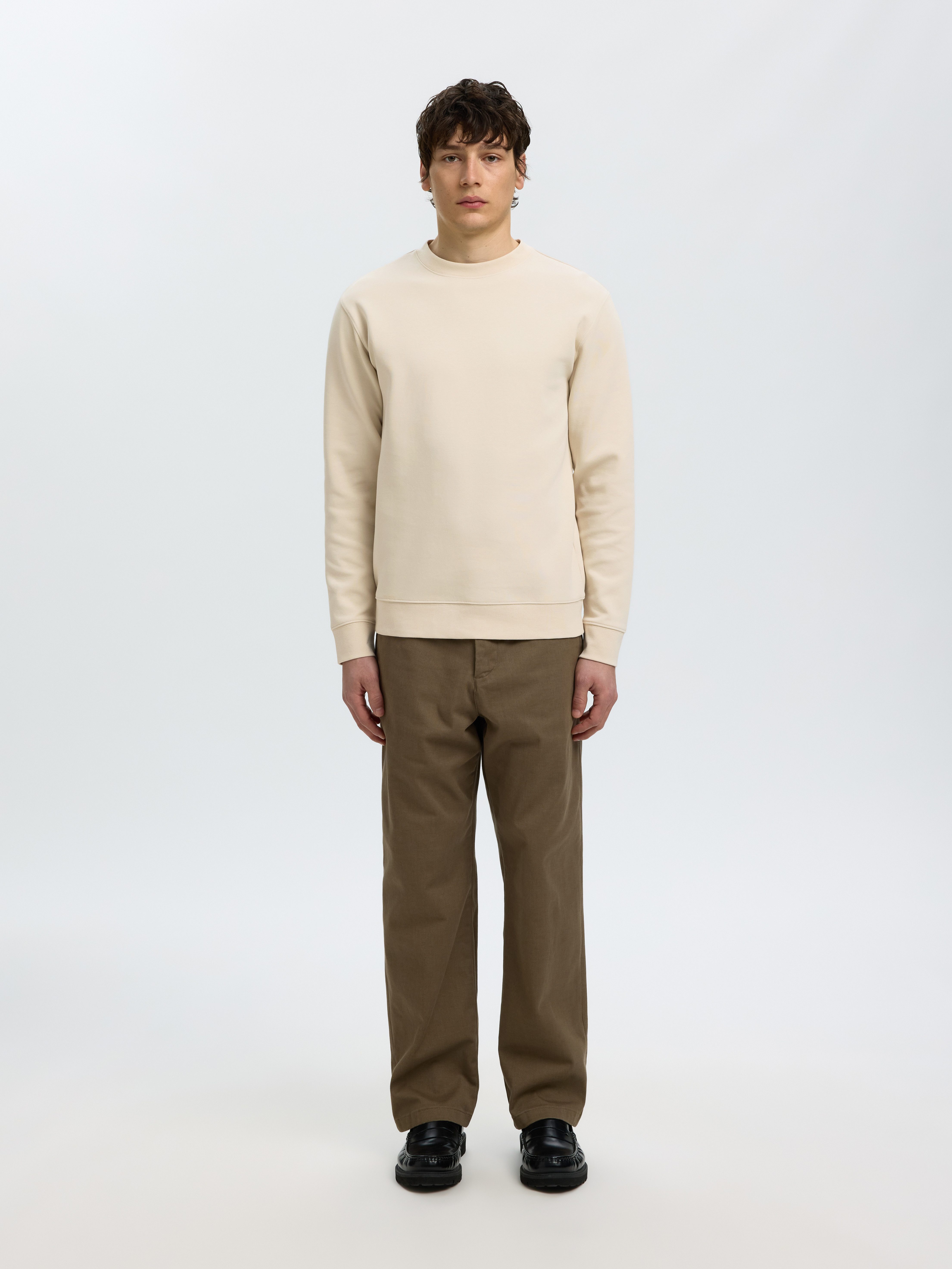 Selected Sweatshirt SLMTOM SOFT CREW NECK SWEAT NOOS Baumwollmischung, regular fit