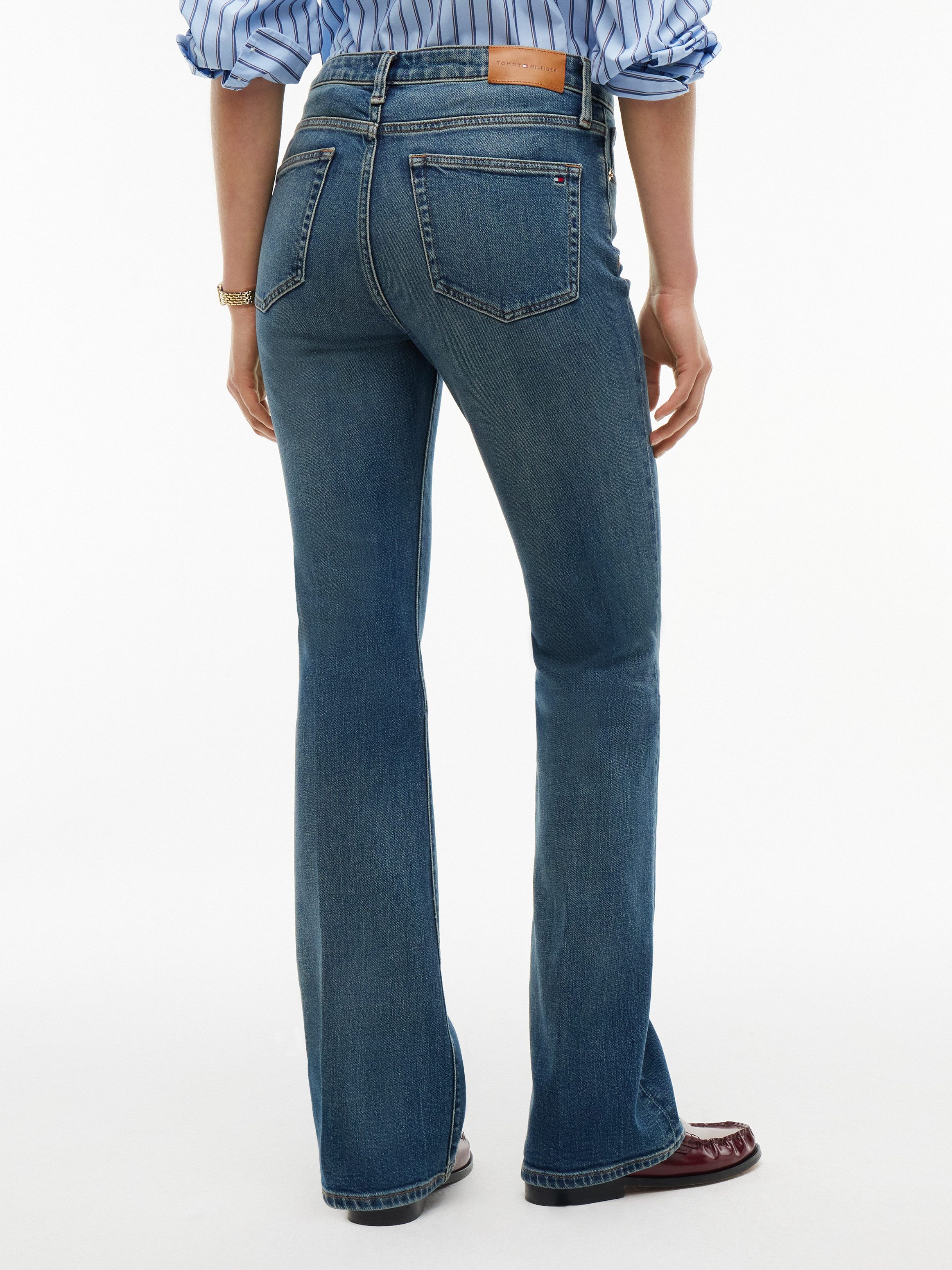Tommy Hilfiger Bootcut-Jeans SKYE MID RISE BOOTCUT ESSENTIAL Baumwollmischung, mid waist – Bild 2 von 5