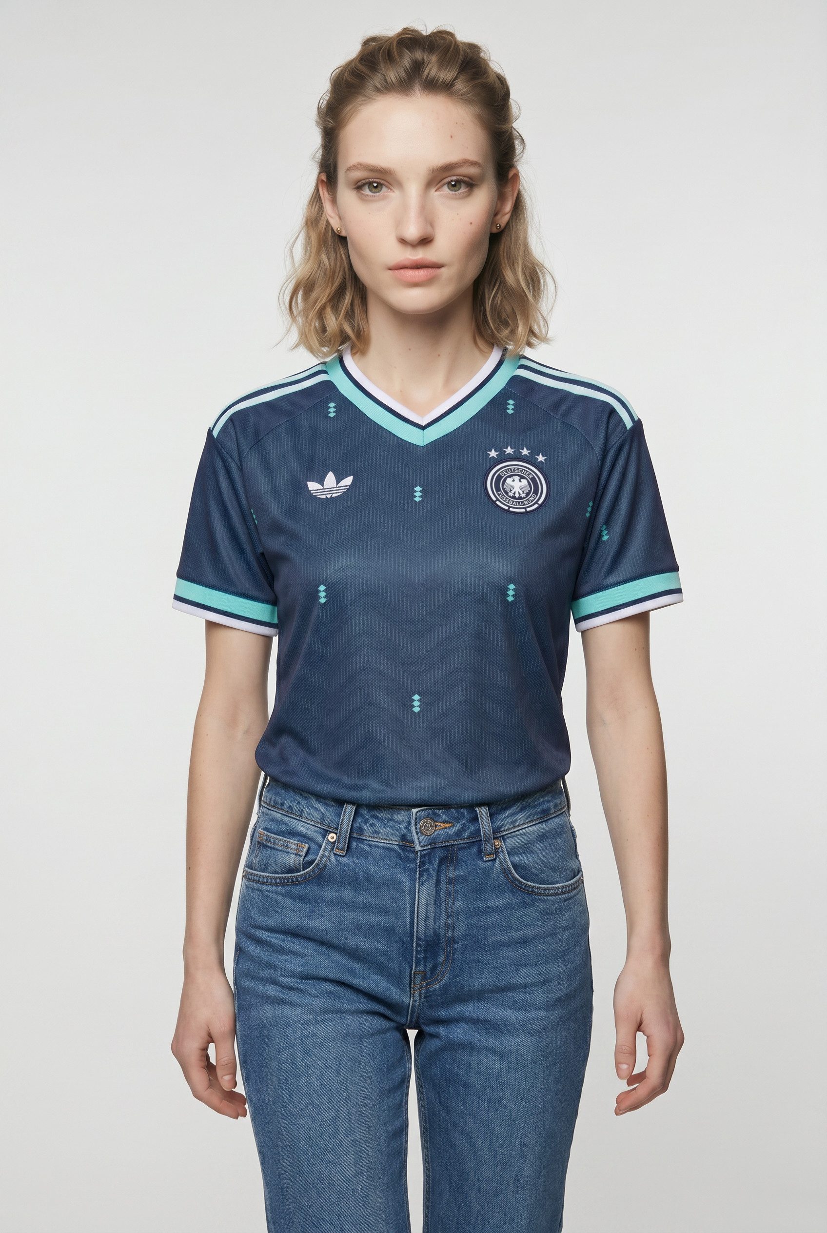 adidas Performance Fußballtrikot DEUTSCHLAND 26 AUSWÄRTSTRIKOT mit Climacool Technologie, Doppelstrickkonstruktion
