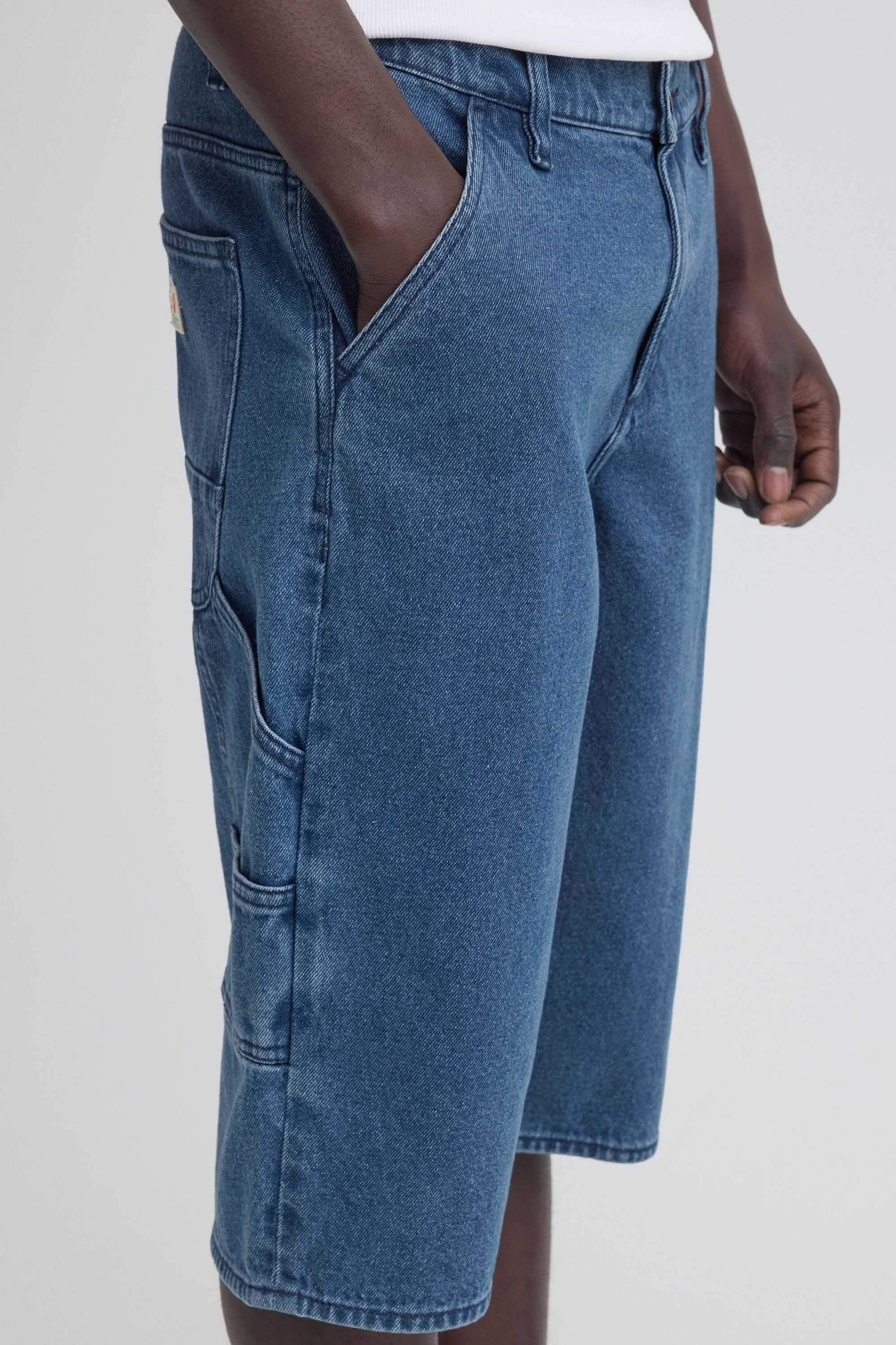 Blend Bermudas BHIgs Loose Fit Carpenter Knielange Carpenter Jeans-Shorts mit Taschen – Bild 5 von 5