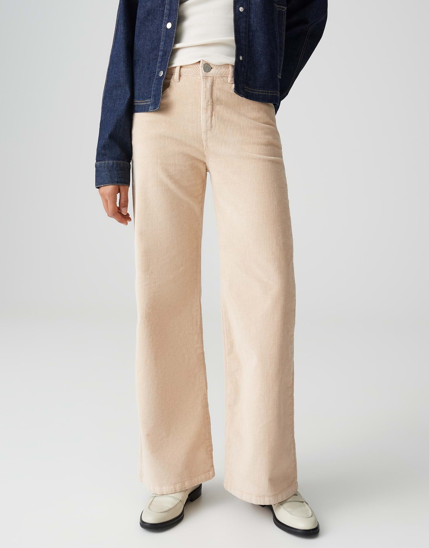 OPUS Palazzohose MINAH PALAZZO CORD aus nachhaltigem BCI Cotton Mix sehr weiter Beinverlauf, weicher Griff, matter Glanz in der Oberfläche