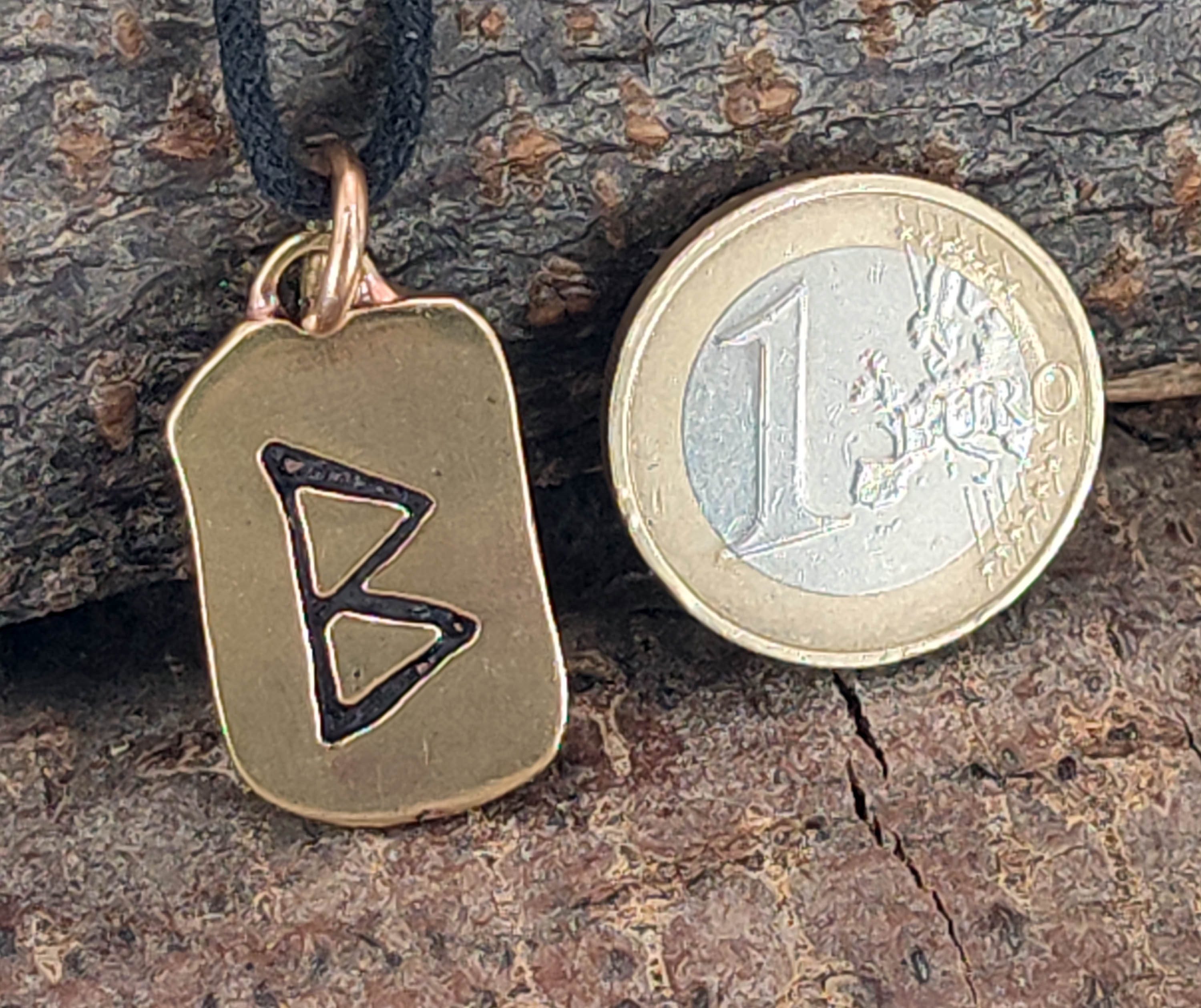 Kiss of Leather Kettenanhänger Rune Runen Anhänger Bronze Buchstabe B Berkana Beorc Birke Wachstum