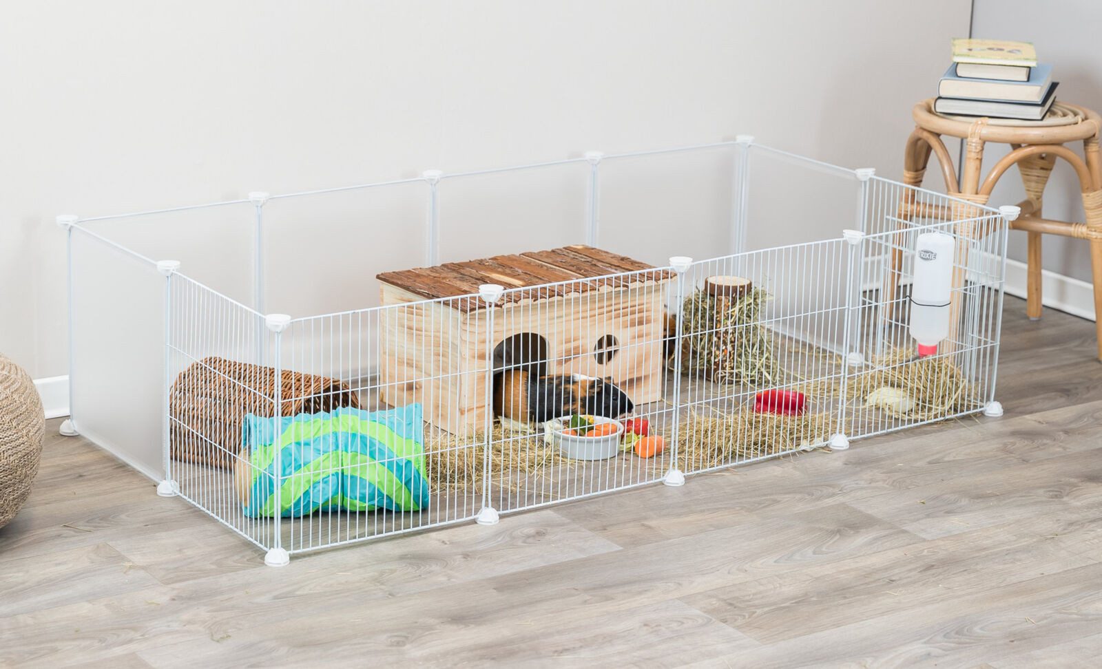 TRIXIE Freigehege Indoor Freilaufgehege - weiß - 140 × 35 × 70 cm