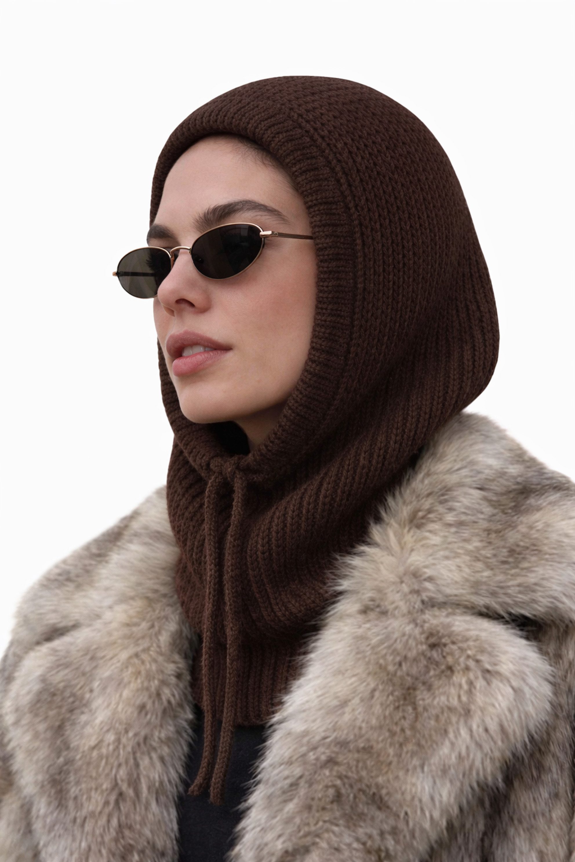 Worldclassca Strickmütze Worldclassca Balaclava Strickmütze Skull Kordelzug Winter Kapuzenschal Neue Kollektion - Stilvolle und gemütliche Strickmode für Damen