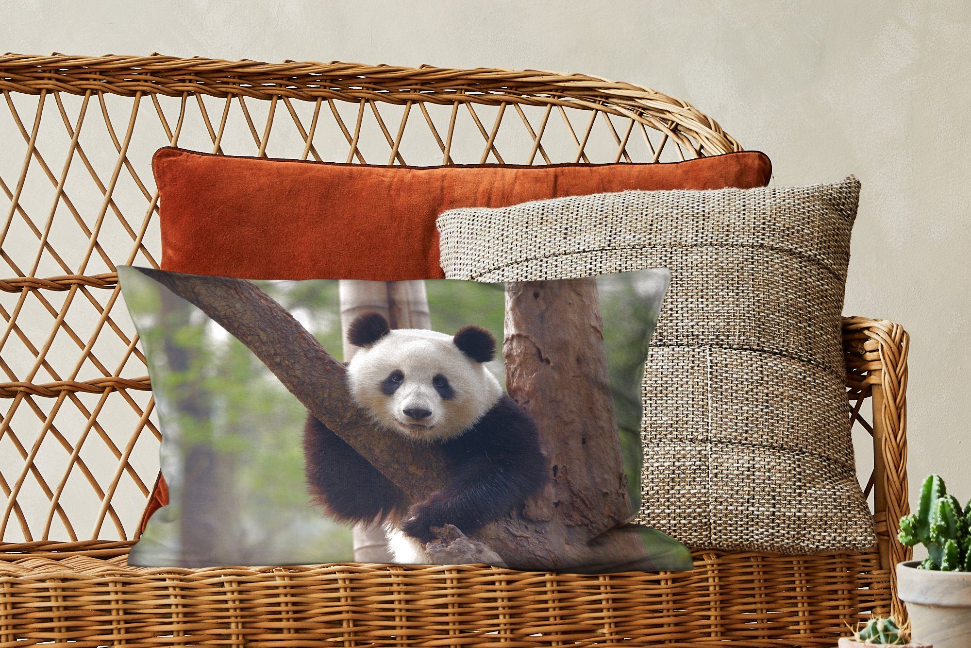 Dekokissen Dekoration, mit Zierkissen, - Dekokissen Wald, MuchoWow Panda Schlafzimmer Wohzimmer Baum Füllung, -