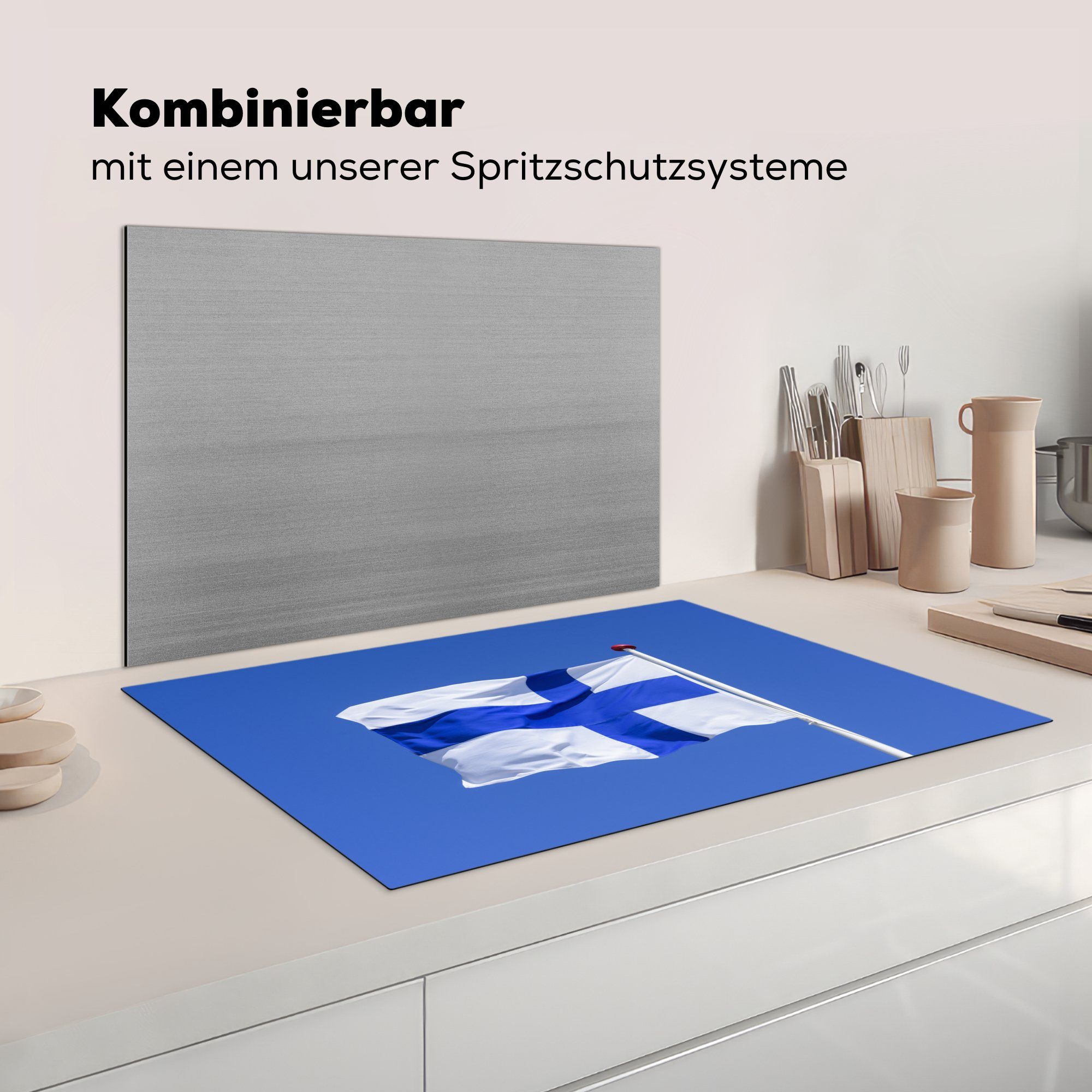 MuchoWow Herdblende-/Abdeckplatte Finnische Flagge Vinyl, Induktionskochfeld (1 Schutz blauen küche, die für cm, am Himmel, Ceranfeldabdeckung tlg), 81x52