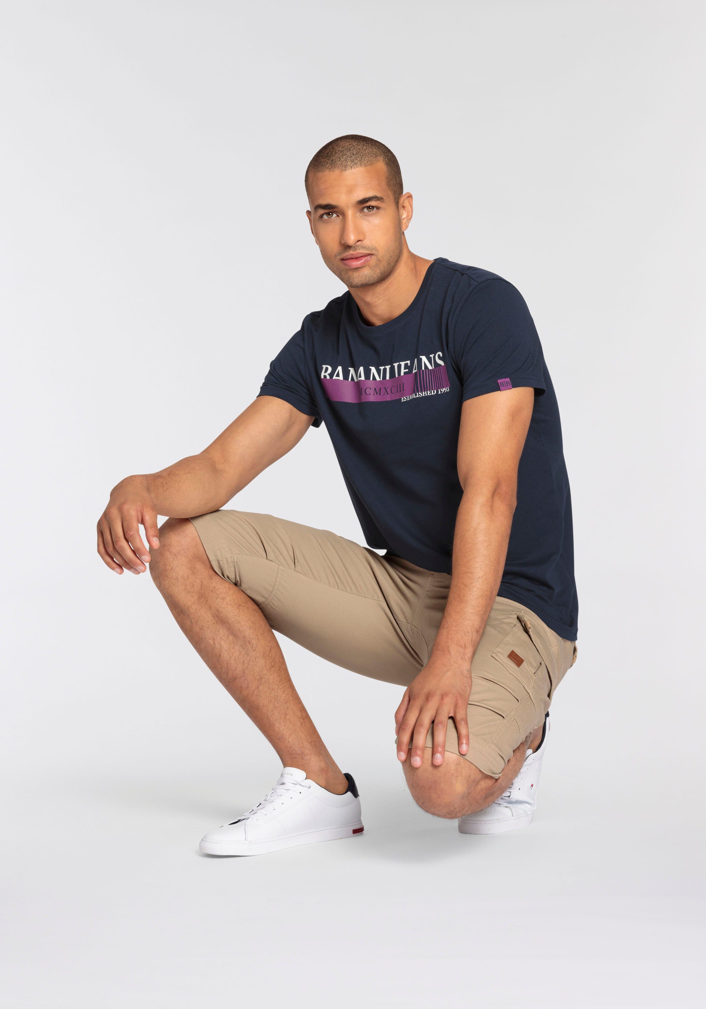 Bruno Banani T-Shirt kurze Ärmel, schmale Passform, bedruckt, Rundhalsausschnitt