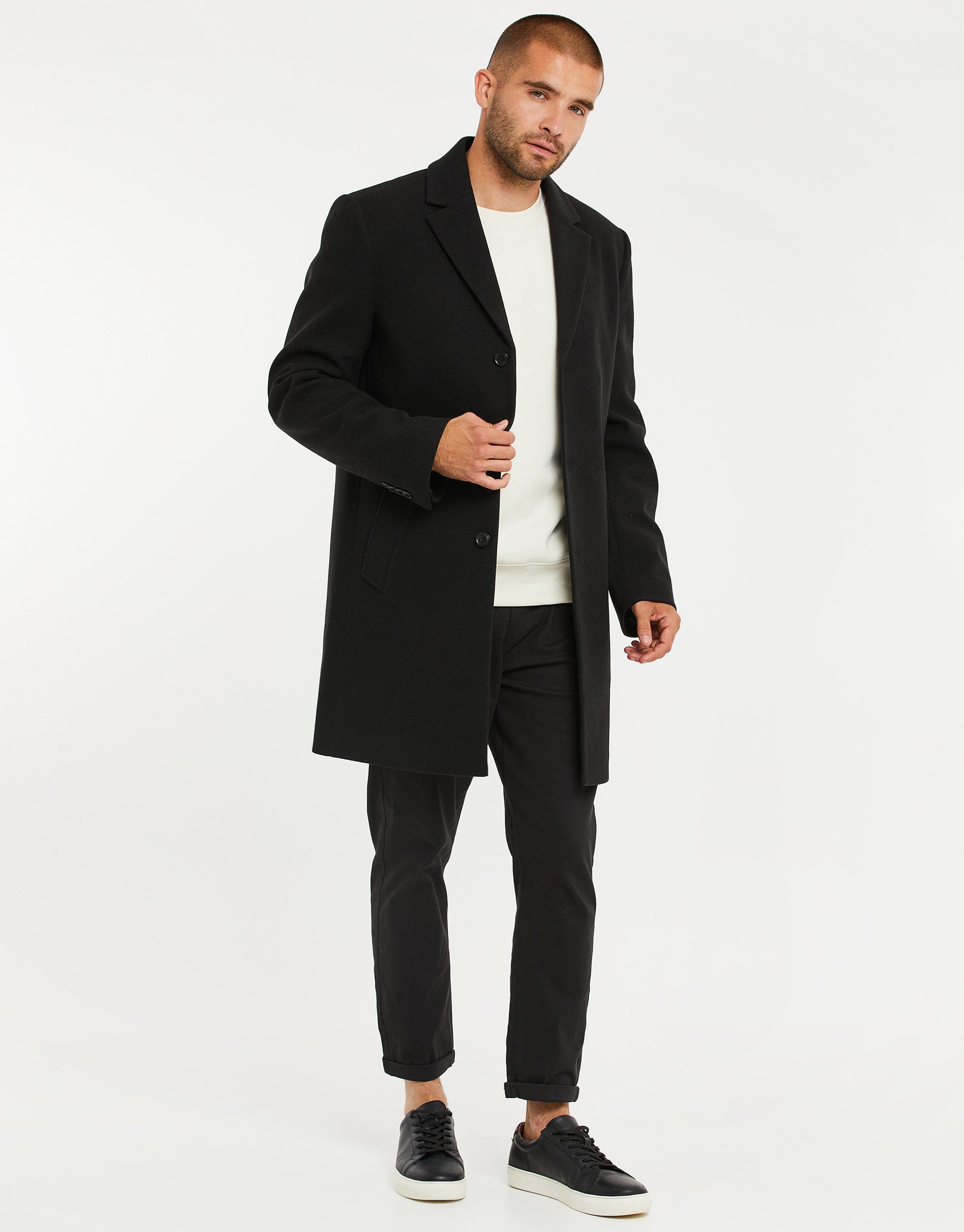 Threadbare Wintermantel im klassischen Design