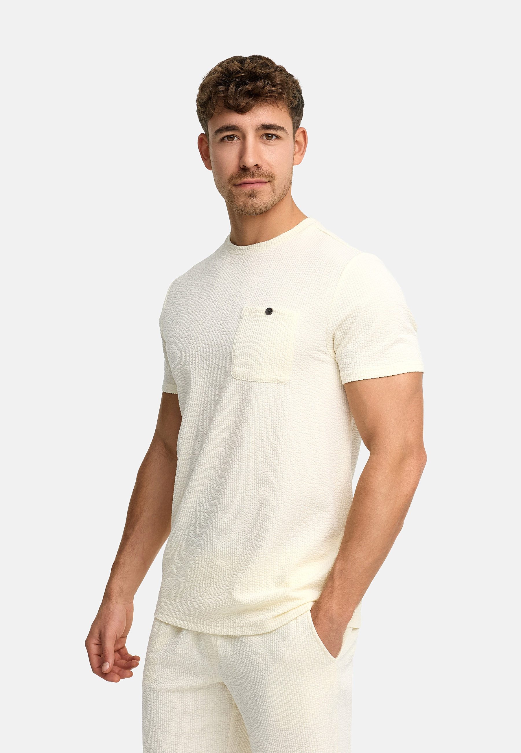 INDICODE T-Shirt INNogo mit feiner Waffelstruktur und aufgesetzter Brusttasche – Bild 3 von 5
