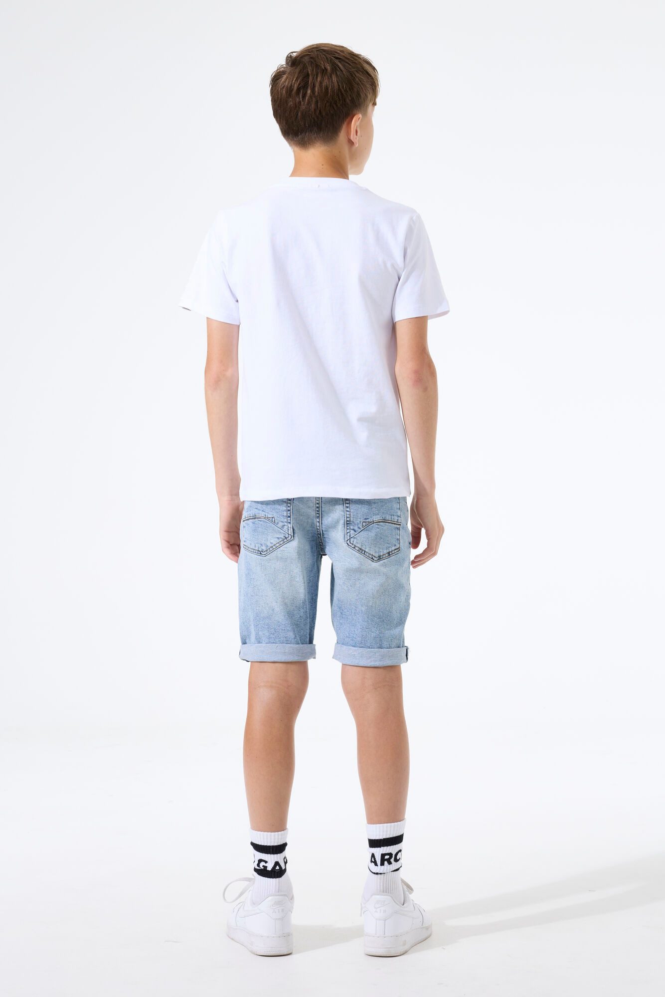 Garcia Jeansshorts Tavio mit Used-Effekten