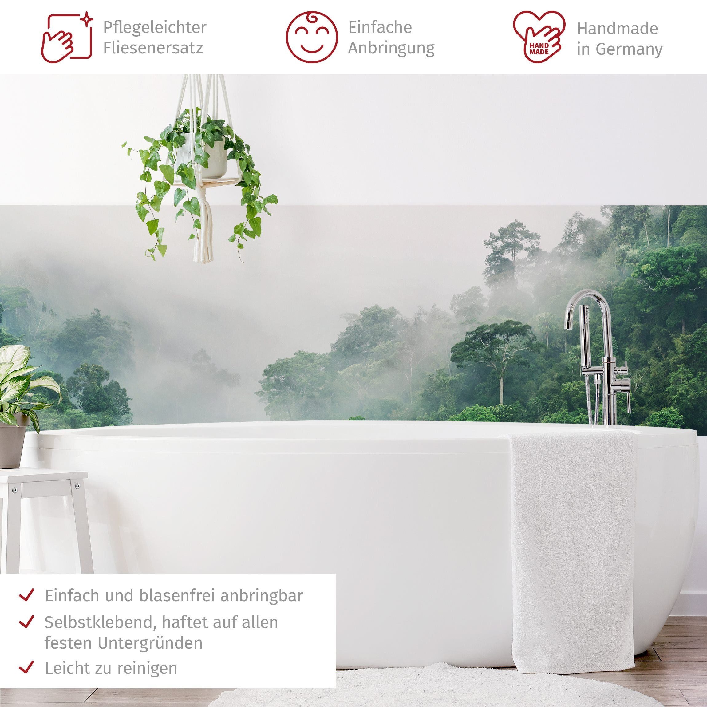 Bilderdepot24 Badrückwand grün fugenlose Wandverkleidung Bad Tropisch, (Hartfolie matt » Selbstklebend SMART 0,35 mm), wasserfestes Wandpaneel Dschungel Nebel