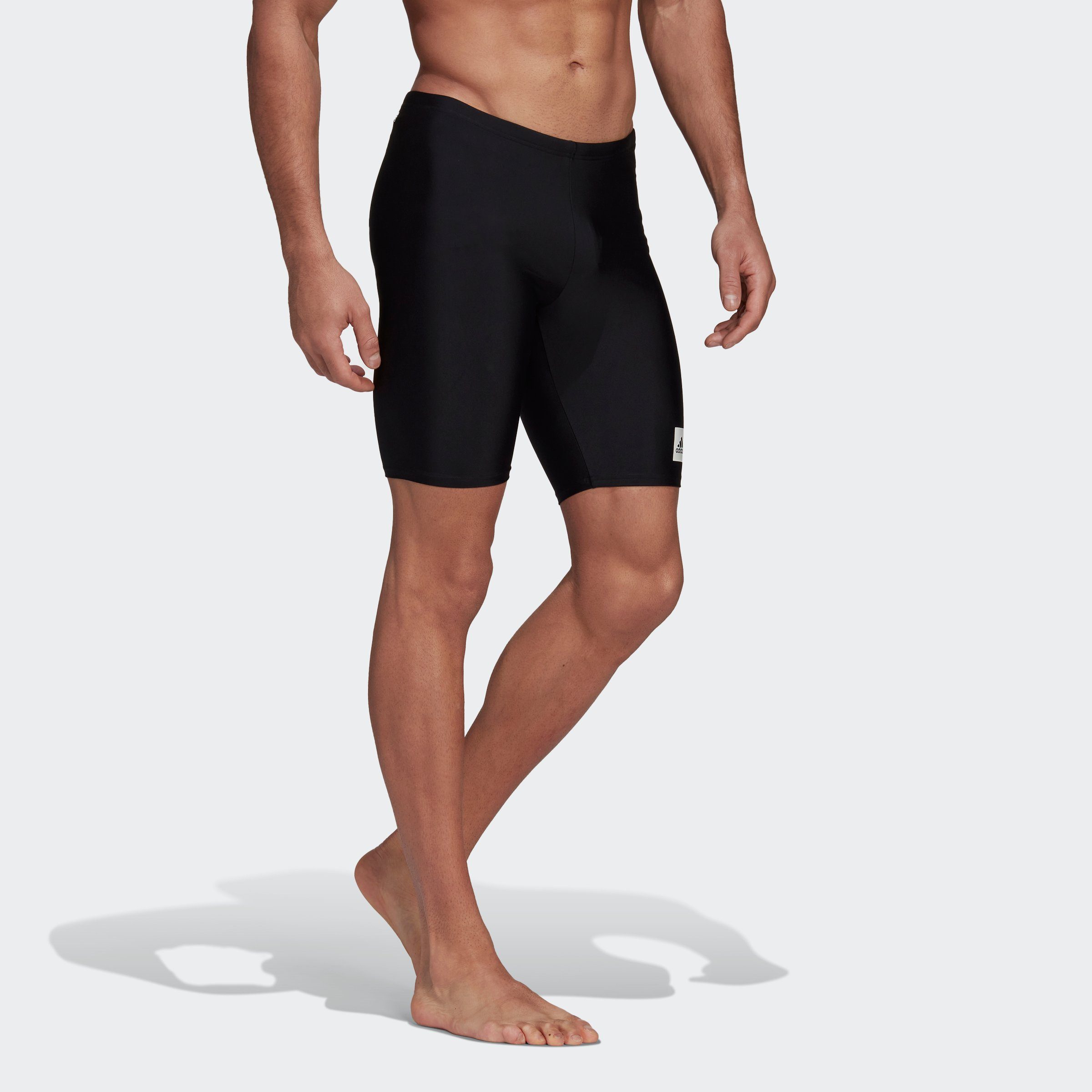 adidas Performance Badehose SOLID bequeme Jammer- recycelten Eine mit Badehose (1-St), JAMMER