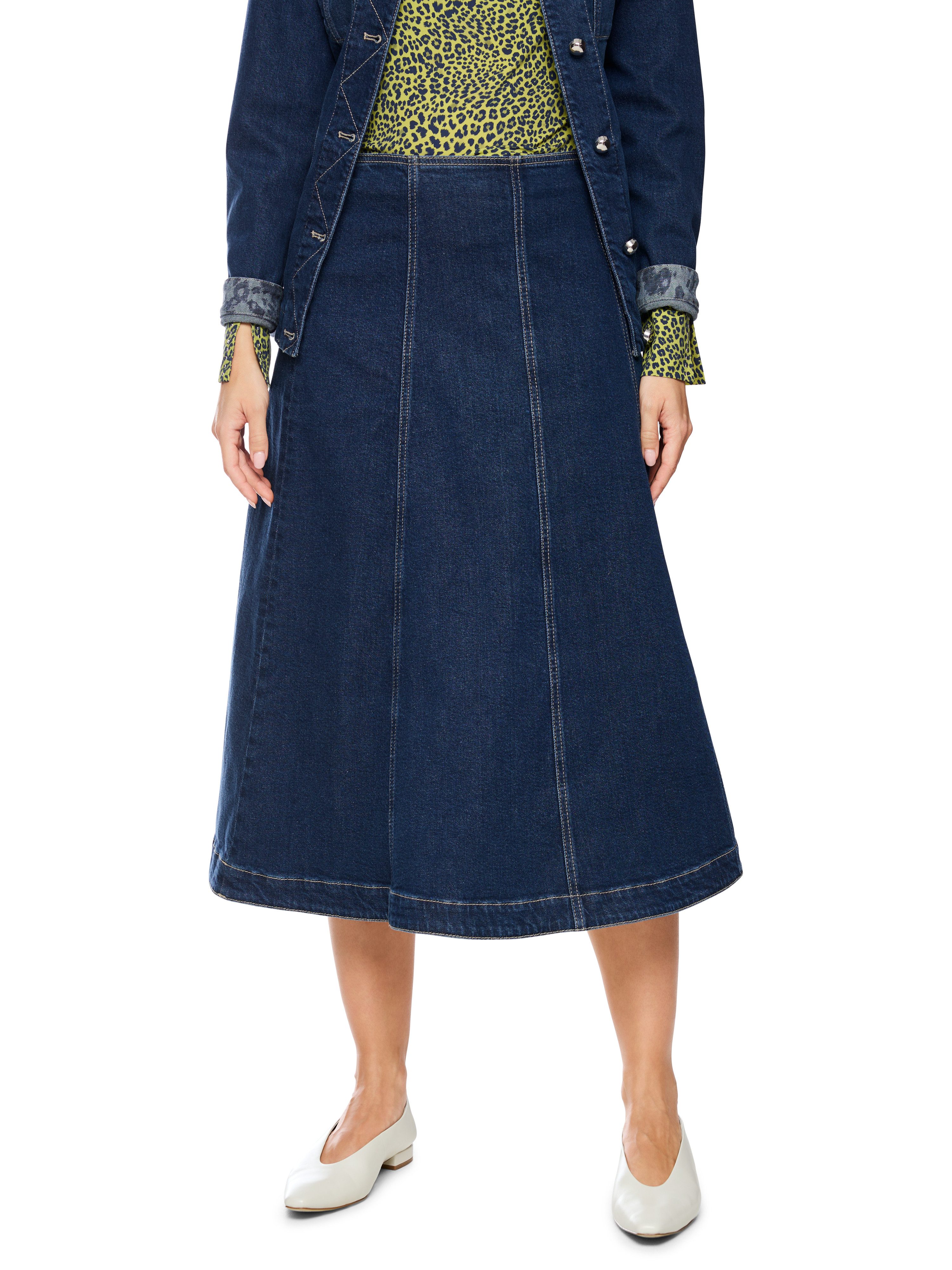 Marc Cain Jeansrock Leolicious Premium Damenmode mit Falten-Details