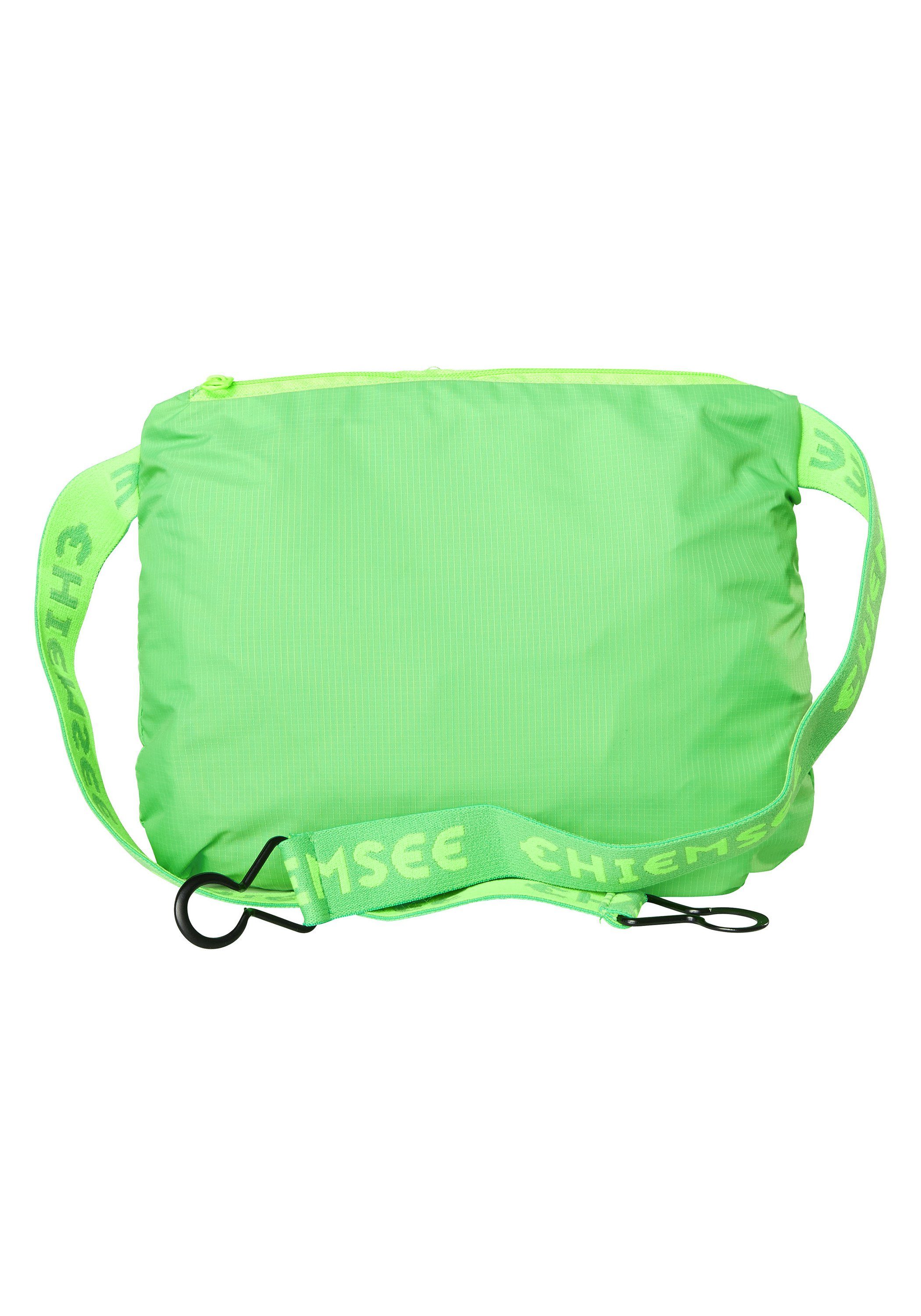 Taschen-Funktion Chiemsee Jumper-Motiv 1 mit Outdoorjacke grün Regenjacke und