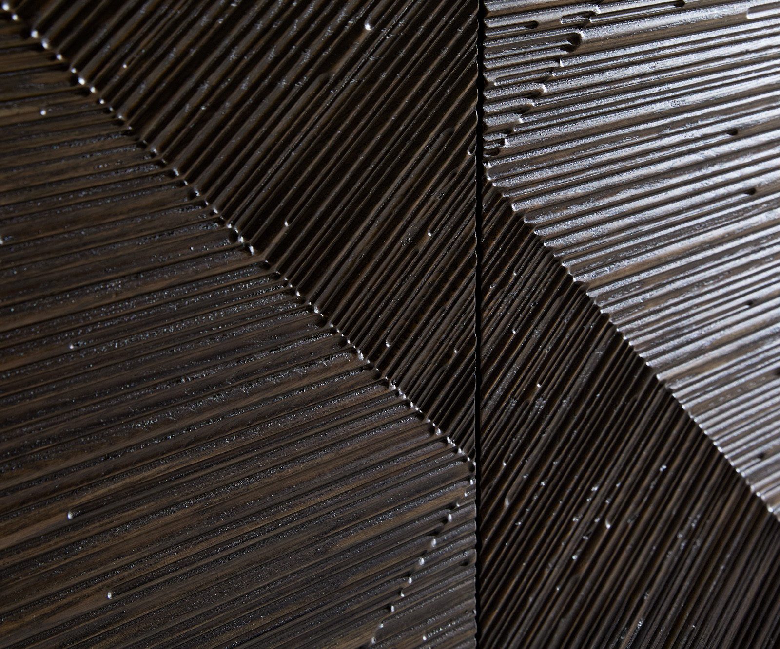 DELIFE Sideboard Tereos, Esche Dunkelbraun 3D Effekt 200 cm 4 Türen Kufe Edelstahl gebürstet Si
