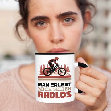 Trendation Tasse Mountainbiker Tasse Geschenk Spruch Männer Man Erlebt Mich Selten Radl