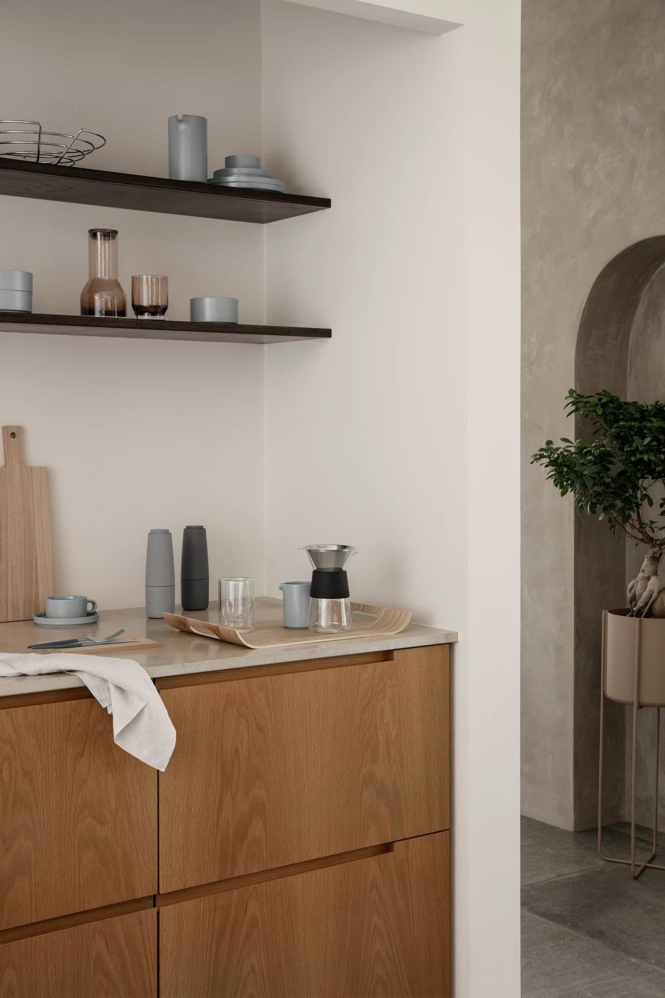 blomus Milchkännchen -PILAR- Stilvolles Milchkännchen: Designerstück für moderne Tische, 0.28 l, Designer, Mikrowellengeeignet, Spülmaschinengeeignet, 280ml, Vielseitig