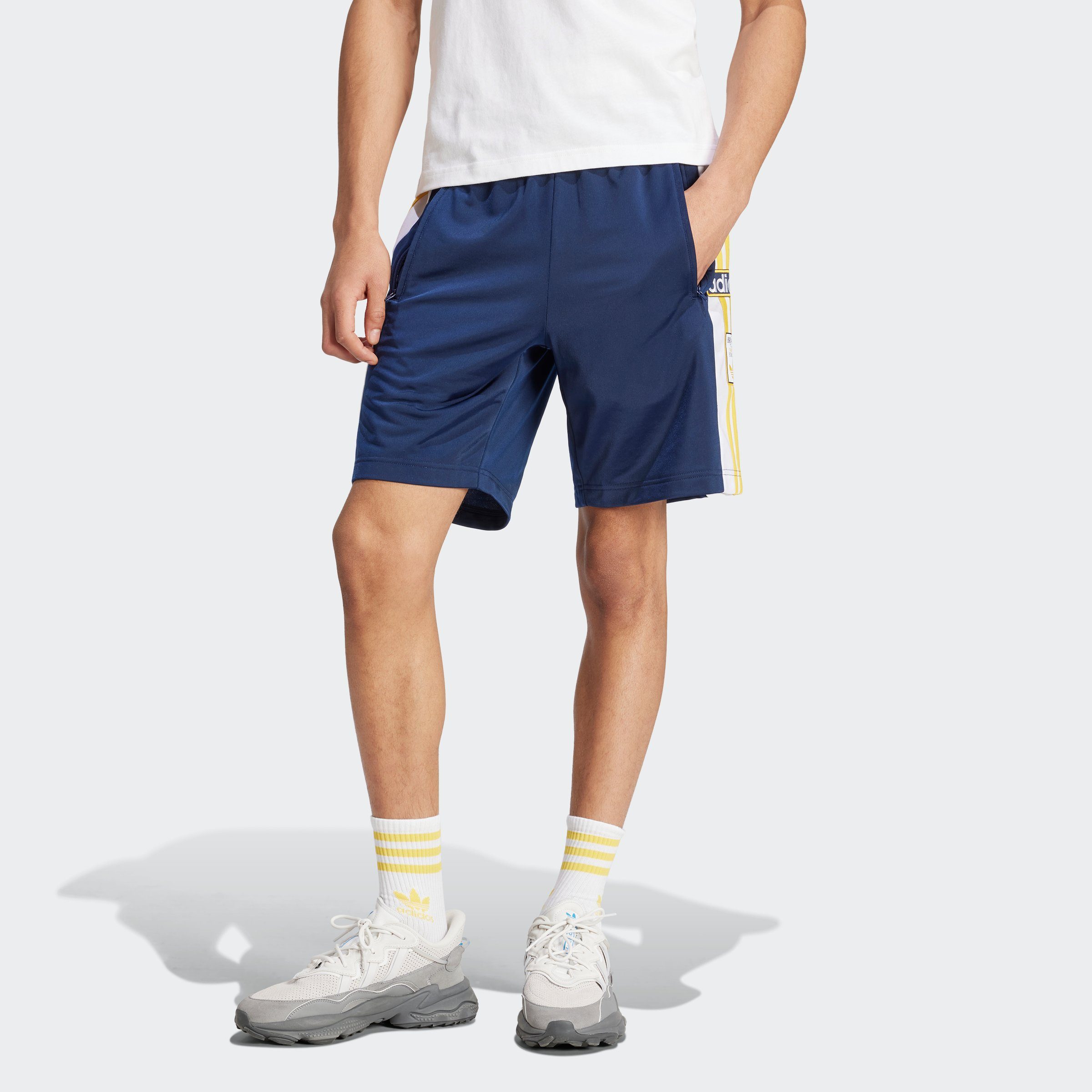 adidas Originals Shorts ADIBREAK SHORT (1-tlg)