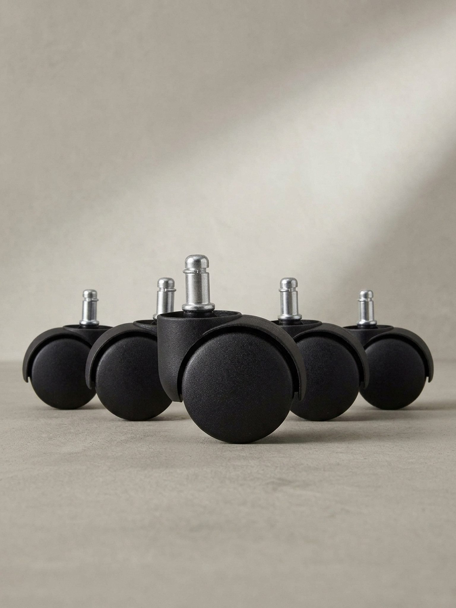 KADIMA DESIGN Stuhlrolle Teppichbodenrollen Schwarz 5er Set Rollen für Bürostühle Teppich-Boden, (Büro-Stuhlrollen für weiche Böden), Weichbodenrollen Durchmesser 50mm Drehstuhlrollen Stift 11mm