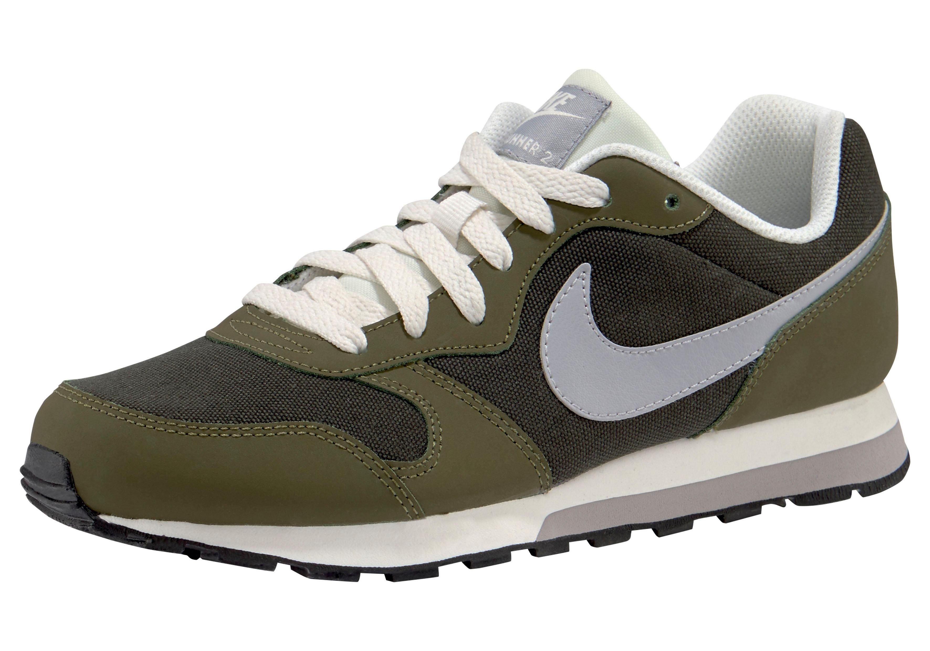 nike sneaker tracker