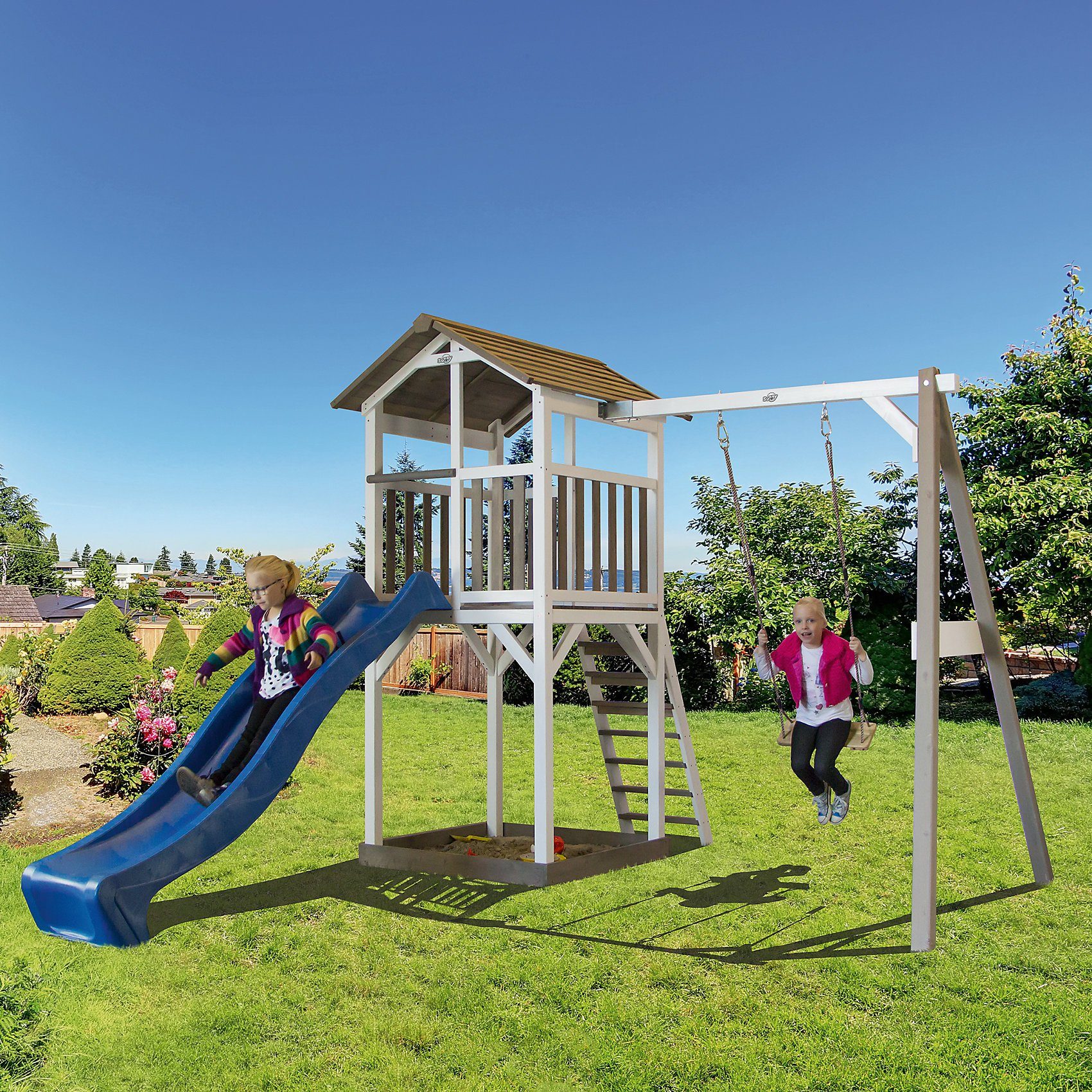 Spielturm mit Schaukel und Rutsche gartenschaukeln.de 2020
