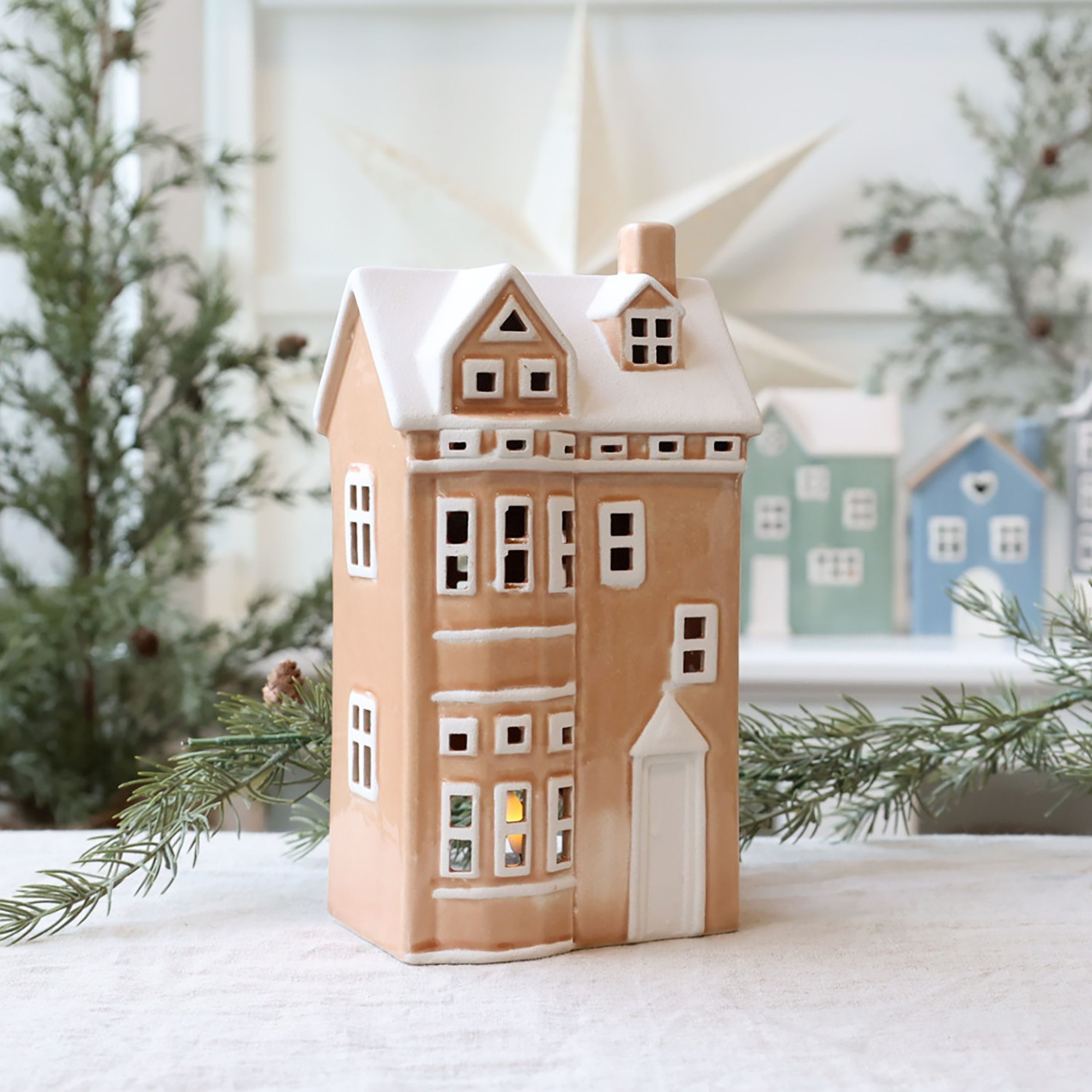 Chic Antique Kerzenhalter Chic Antique - Lichterhaus Teelichthaus Windlicht H25,5cm Puder