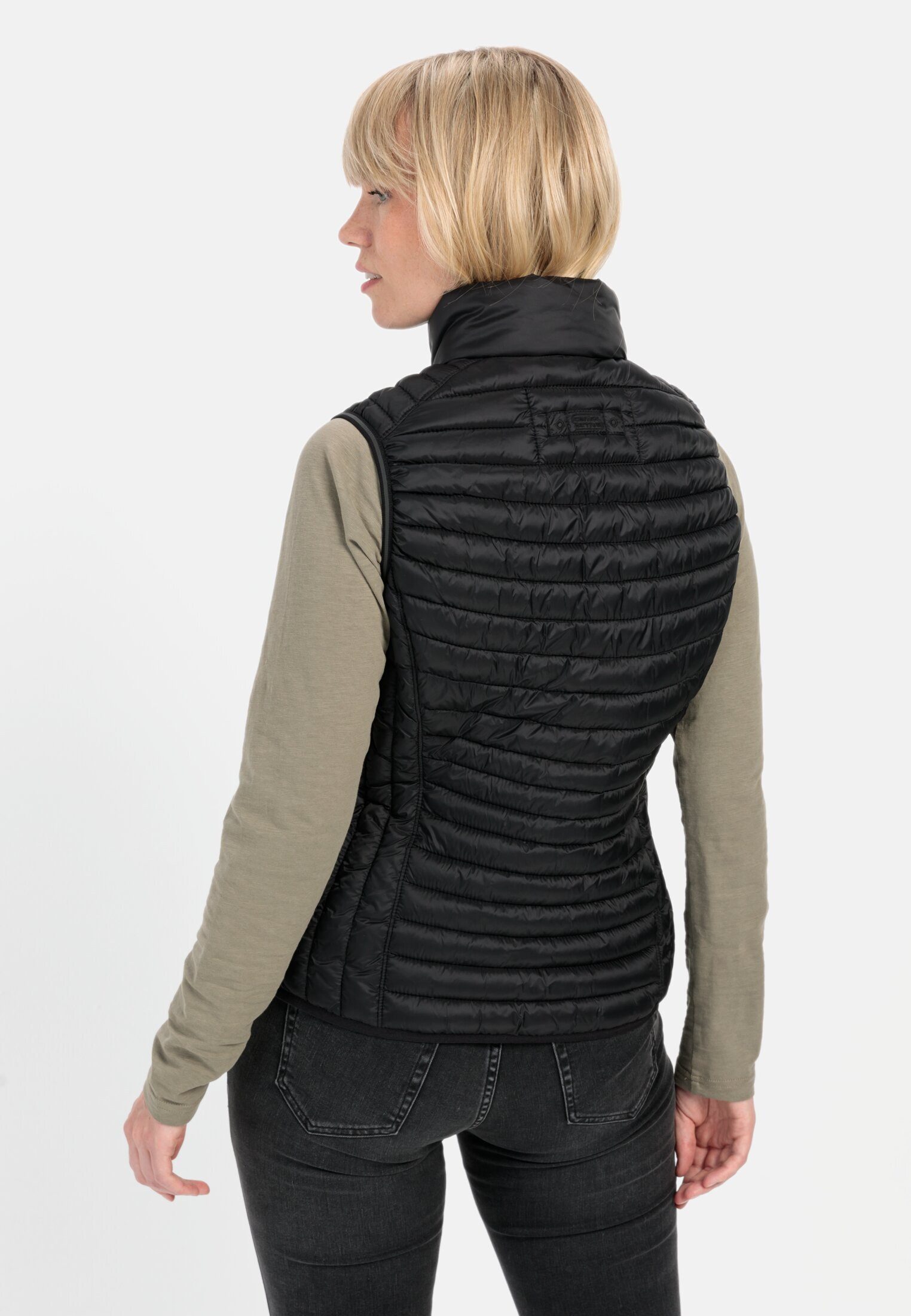camel active Steppweste aus recyceltem Polyamid ärmellos Stehkragen mit Ste günstig online kaufen