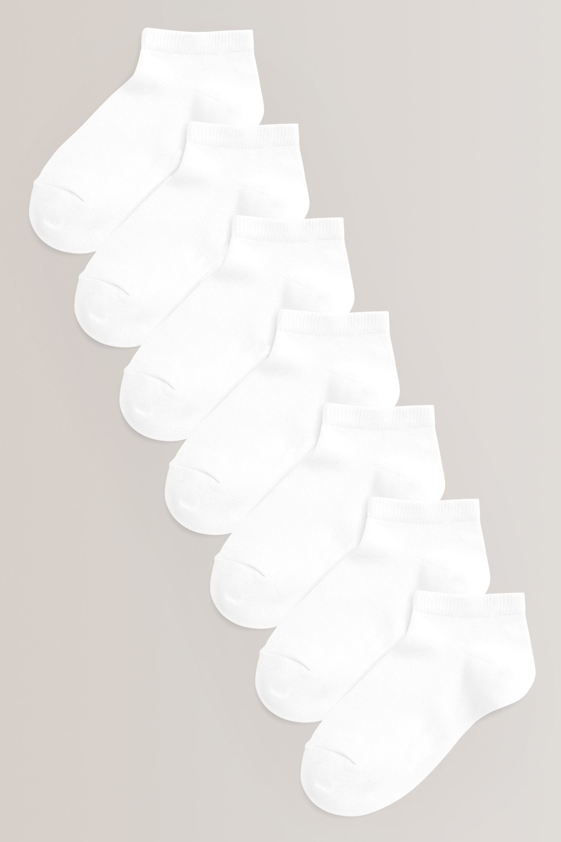 Next Basicsocken 7 x Sneaker-Socken mit hohem Baumwollanteil (7-Paar)